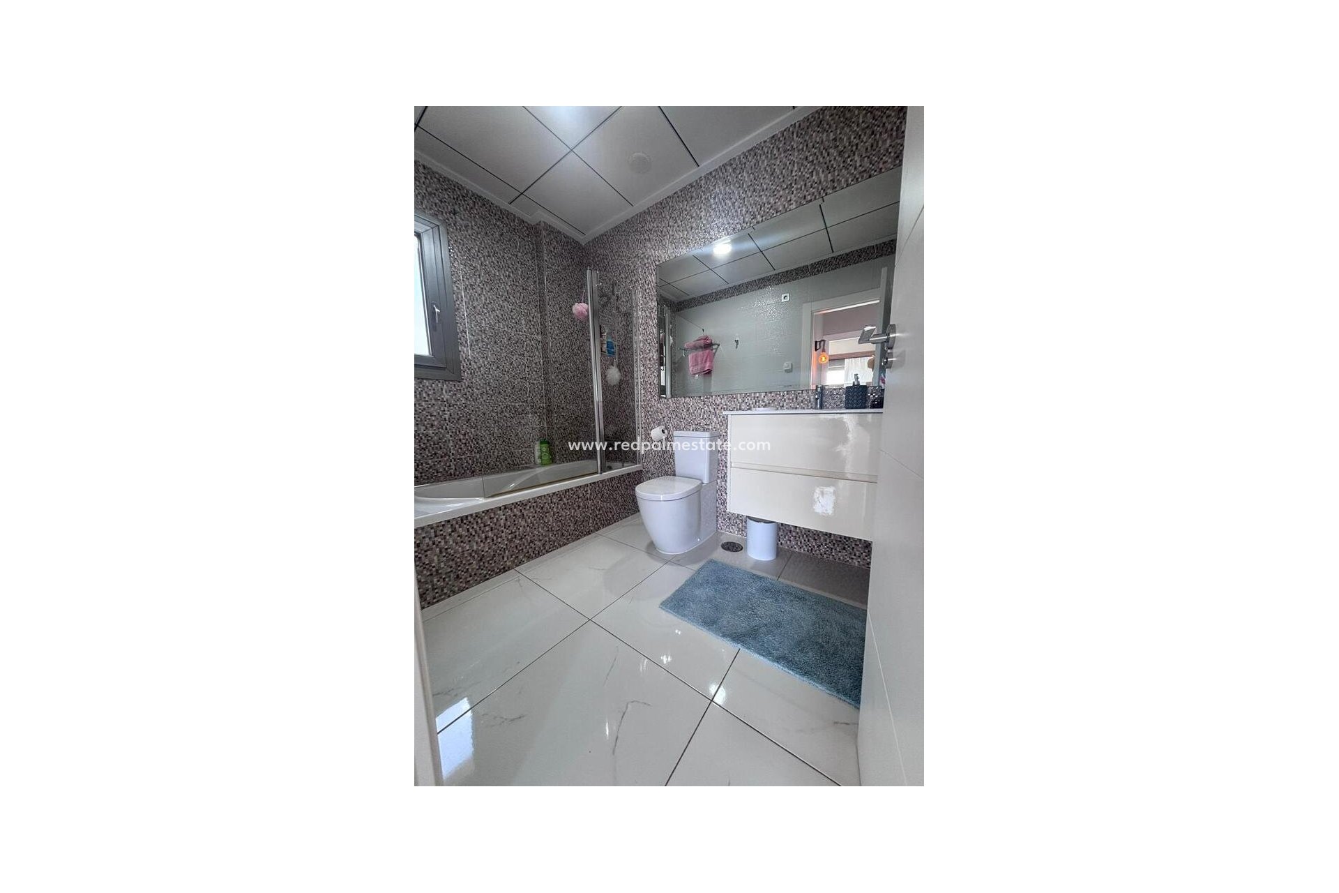 Resale - Villa -
Orihuela Costa - Villamartín