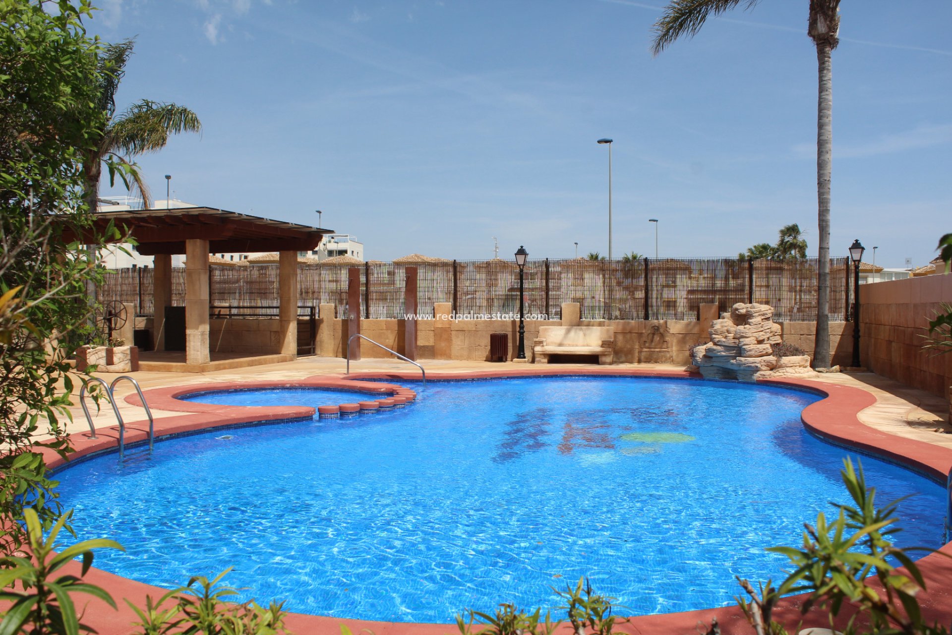 Resale - Villa -
Orihuela Costa - Villamartín