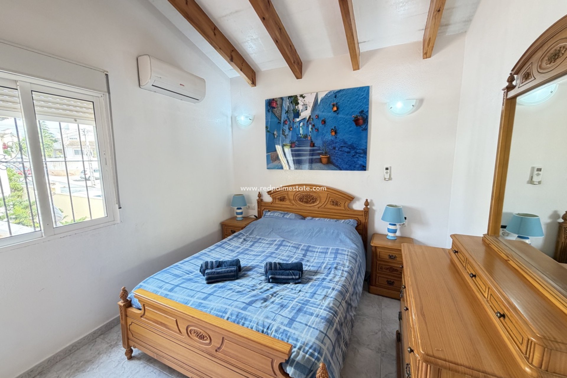 Resale - Villa -
Orihuela Costa - Villamartín