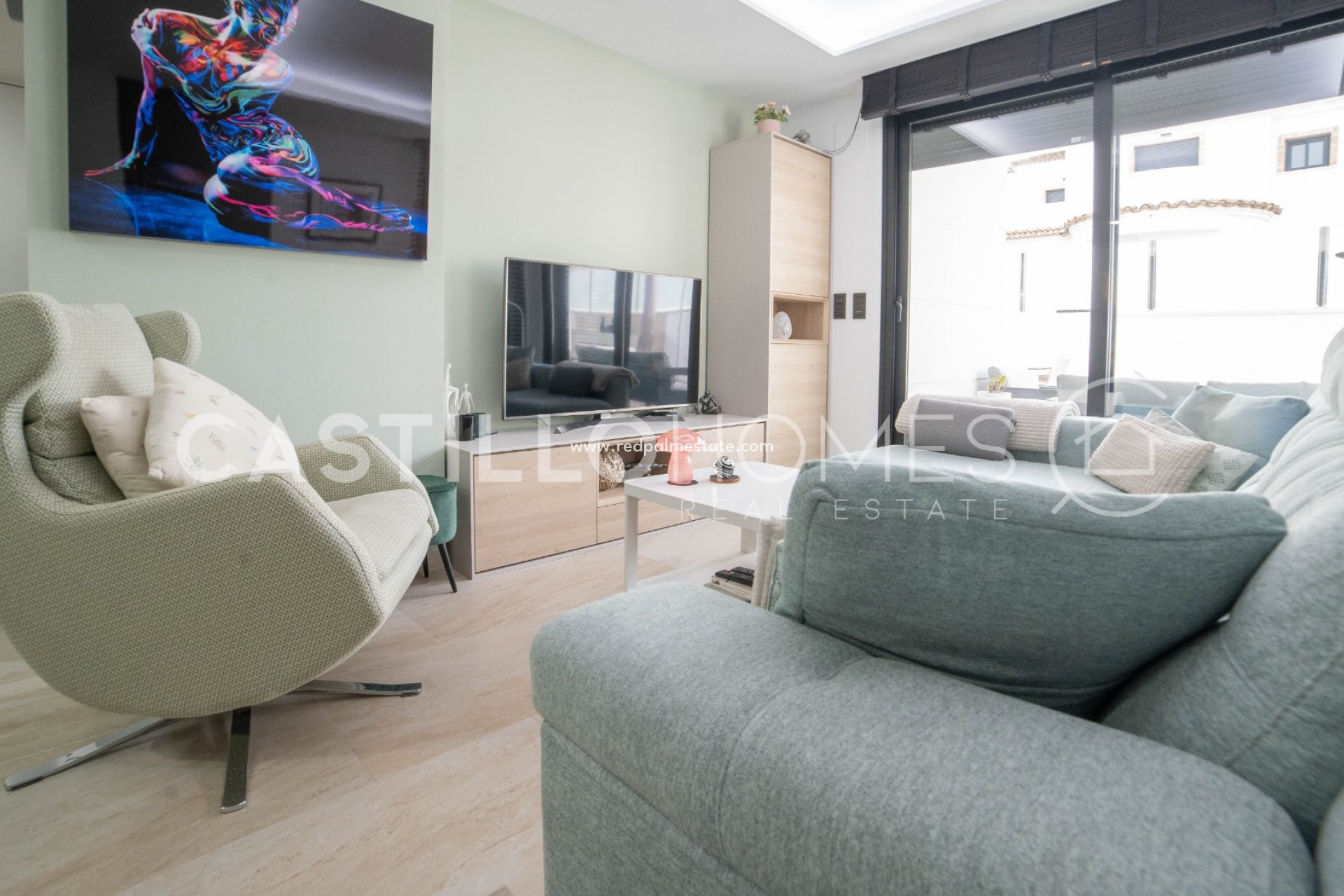 Resale - Villa -
Orihuela Costa - Villamartín