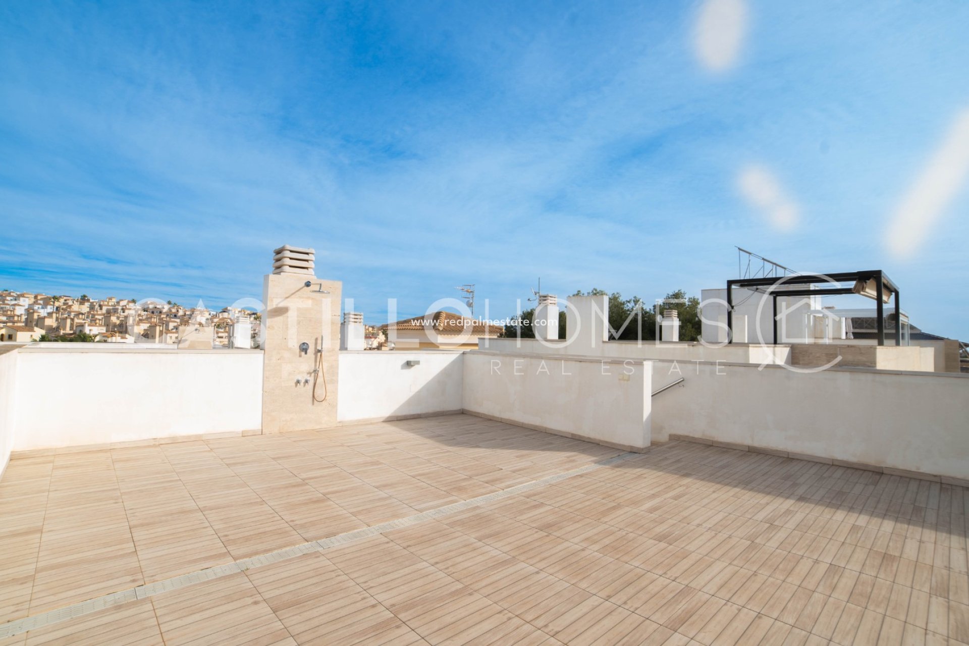 Resale - Villa -
Orihuela Costa - Villamartín