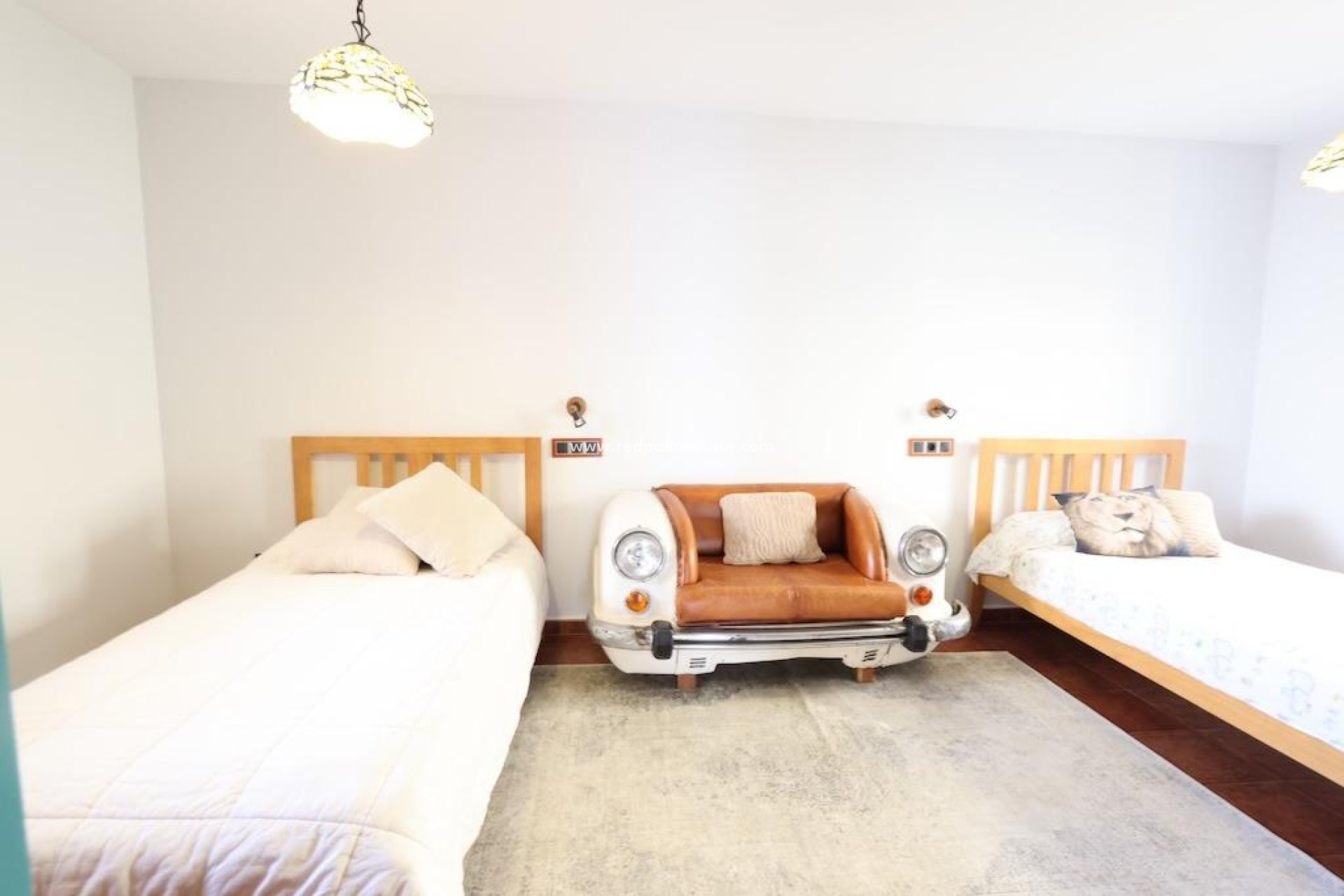 Resale - Villa -
Orihuela Costa - Villamartín