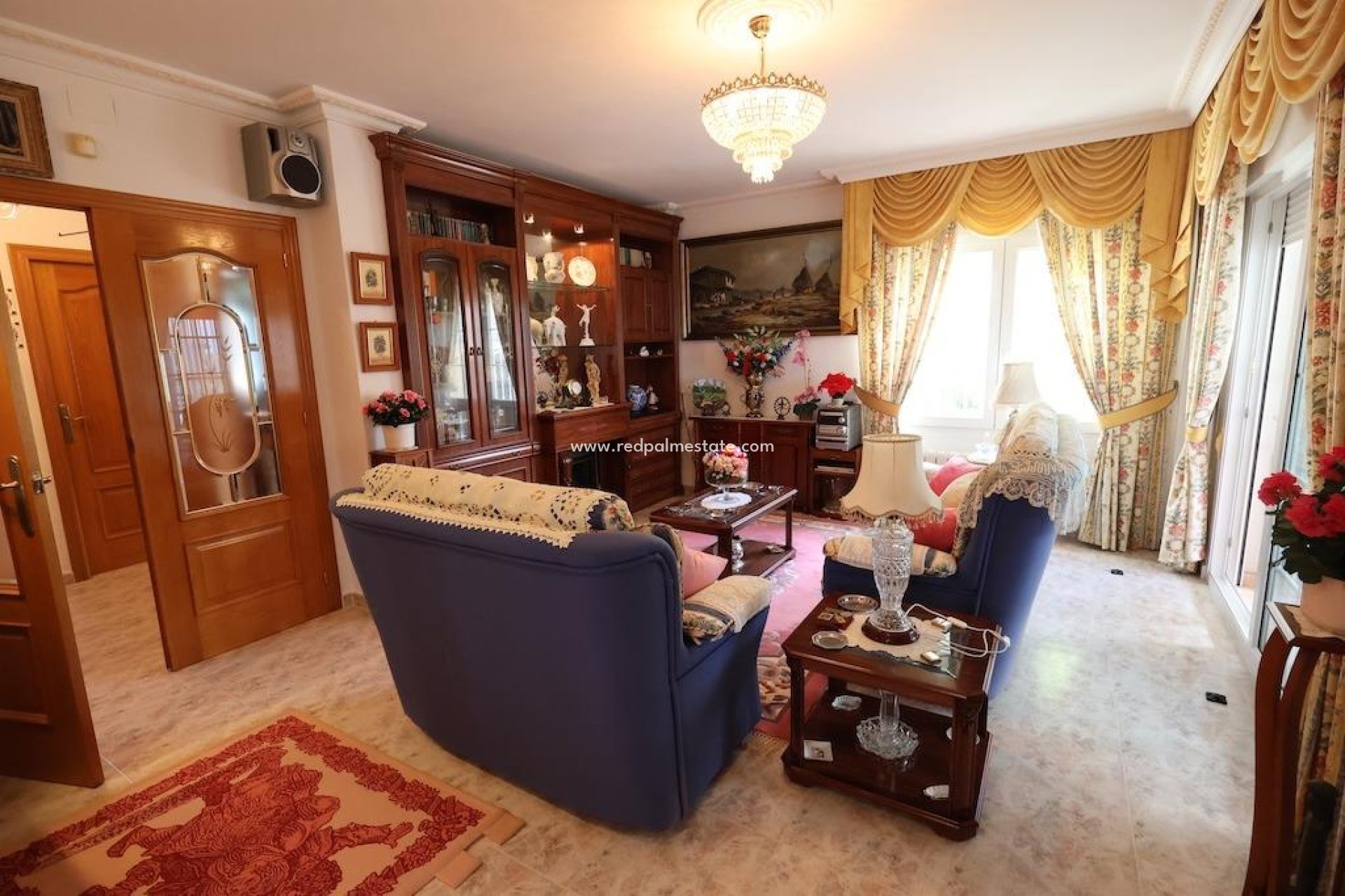 Resale - Villa -
Orihuela Costa - Villamartín