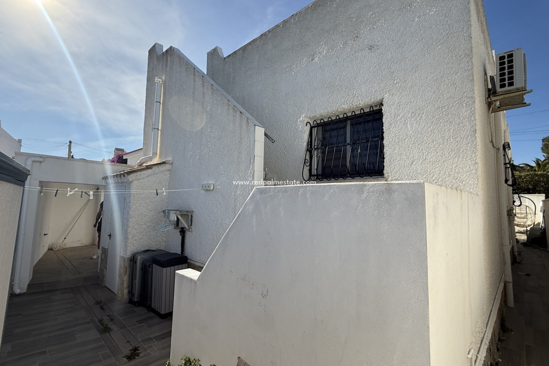 Resale - Villa -
Orihuela Costa - Villamartín