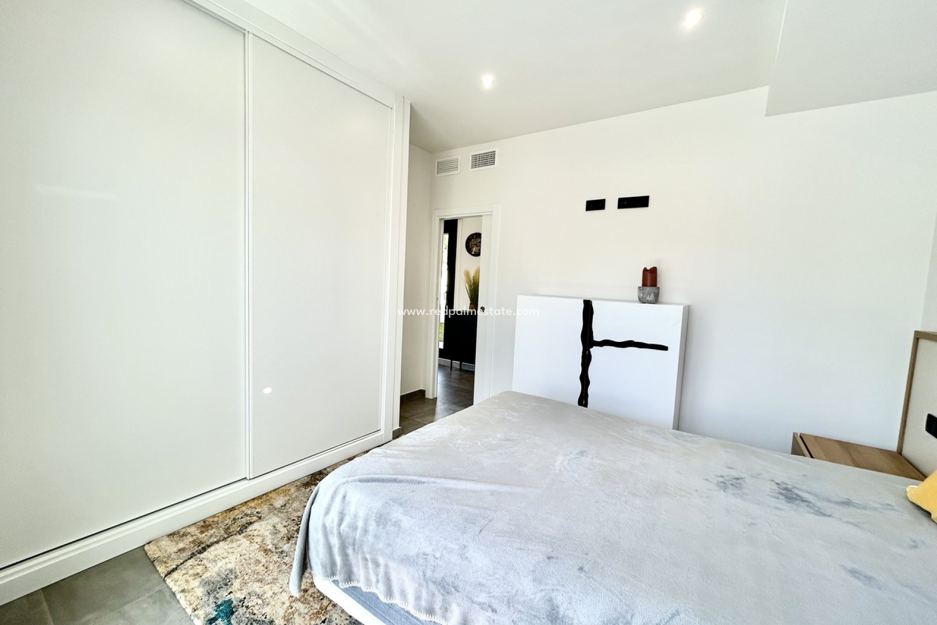 Resale - Villa -
Orihuela Costa - Villamartín