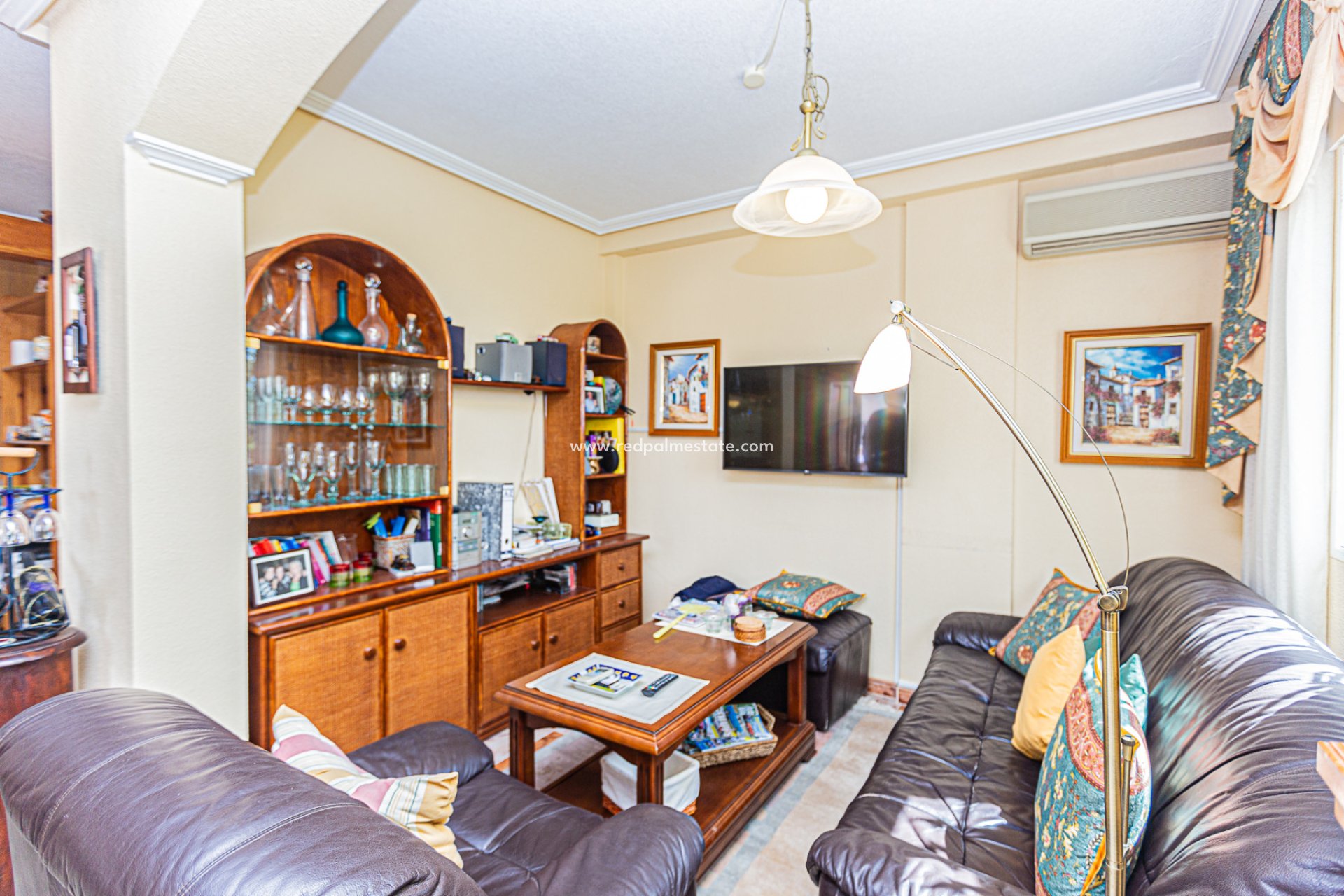 Resale - Villa -
Orihuela Costa - Villas San Jose