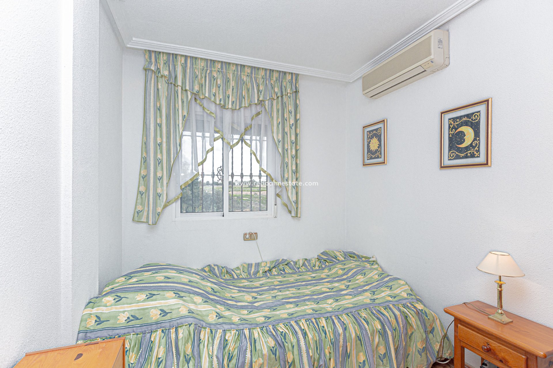 Resale - Villa -
Orihuela Costa - Villas San Jose