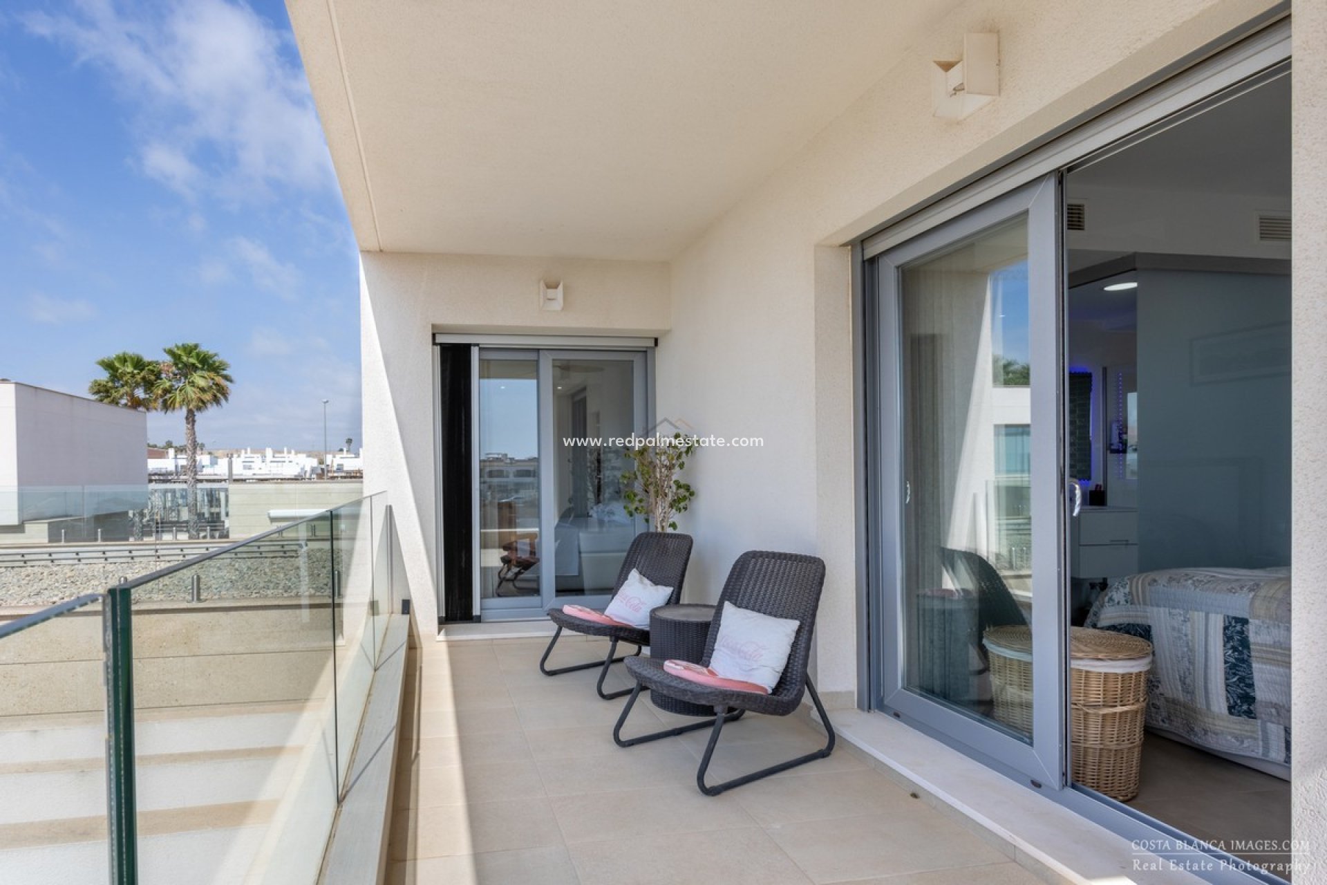 Resale - Villa -
Orihuela Costa - Vistabella Golf