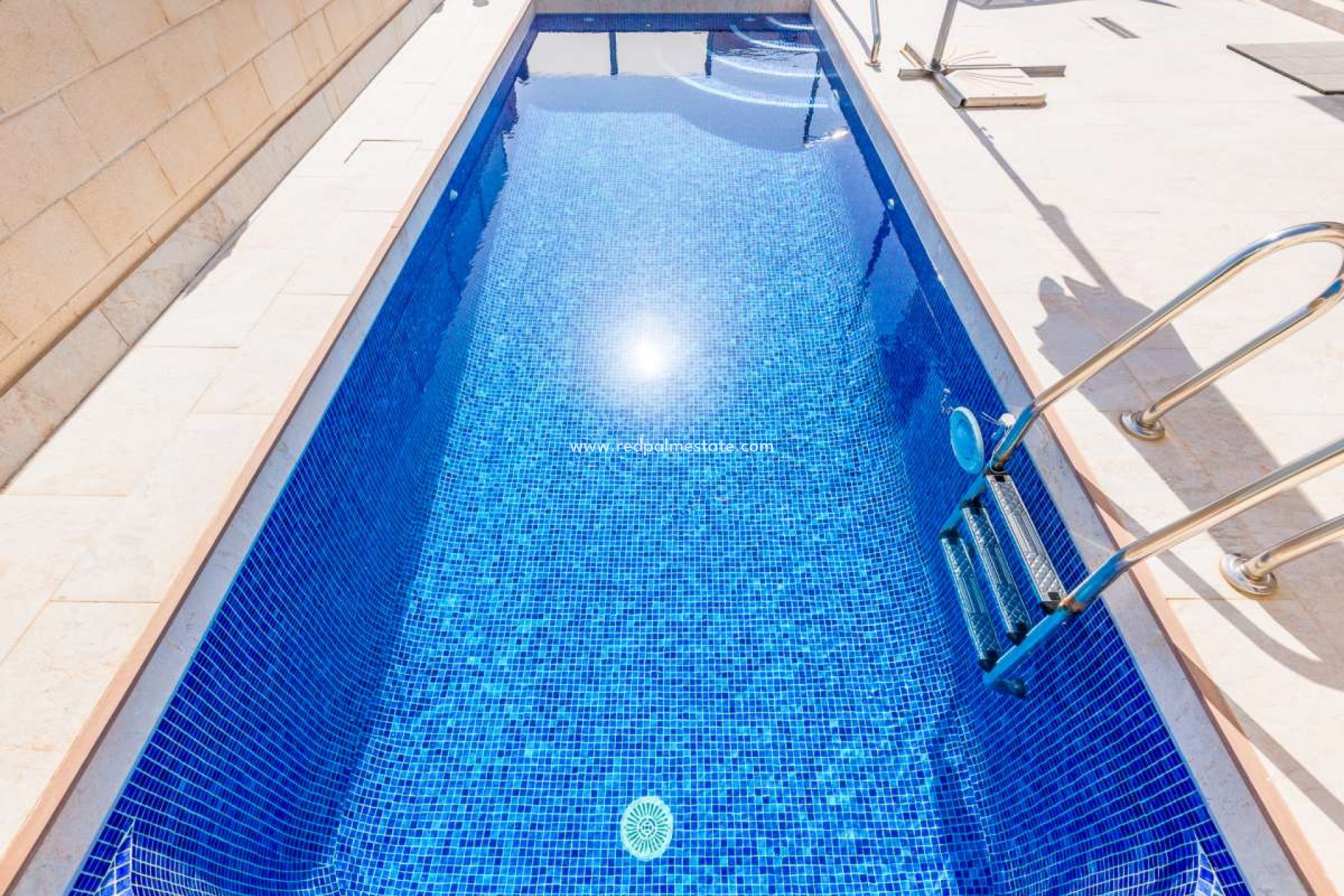 Resale - Villa -
Orihuela Costa