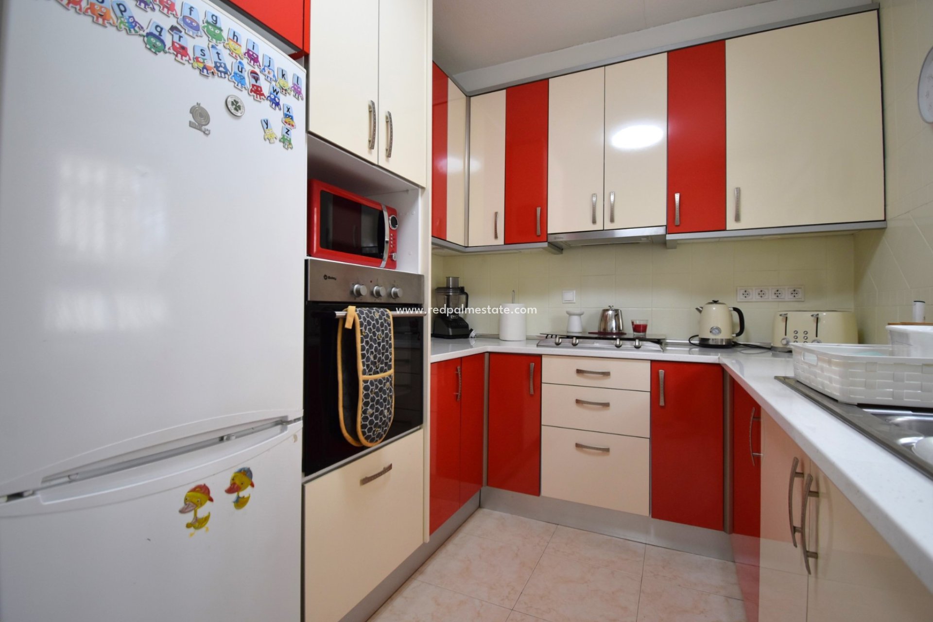 Resale - Villa -
Orihuela Costa