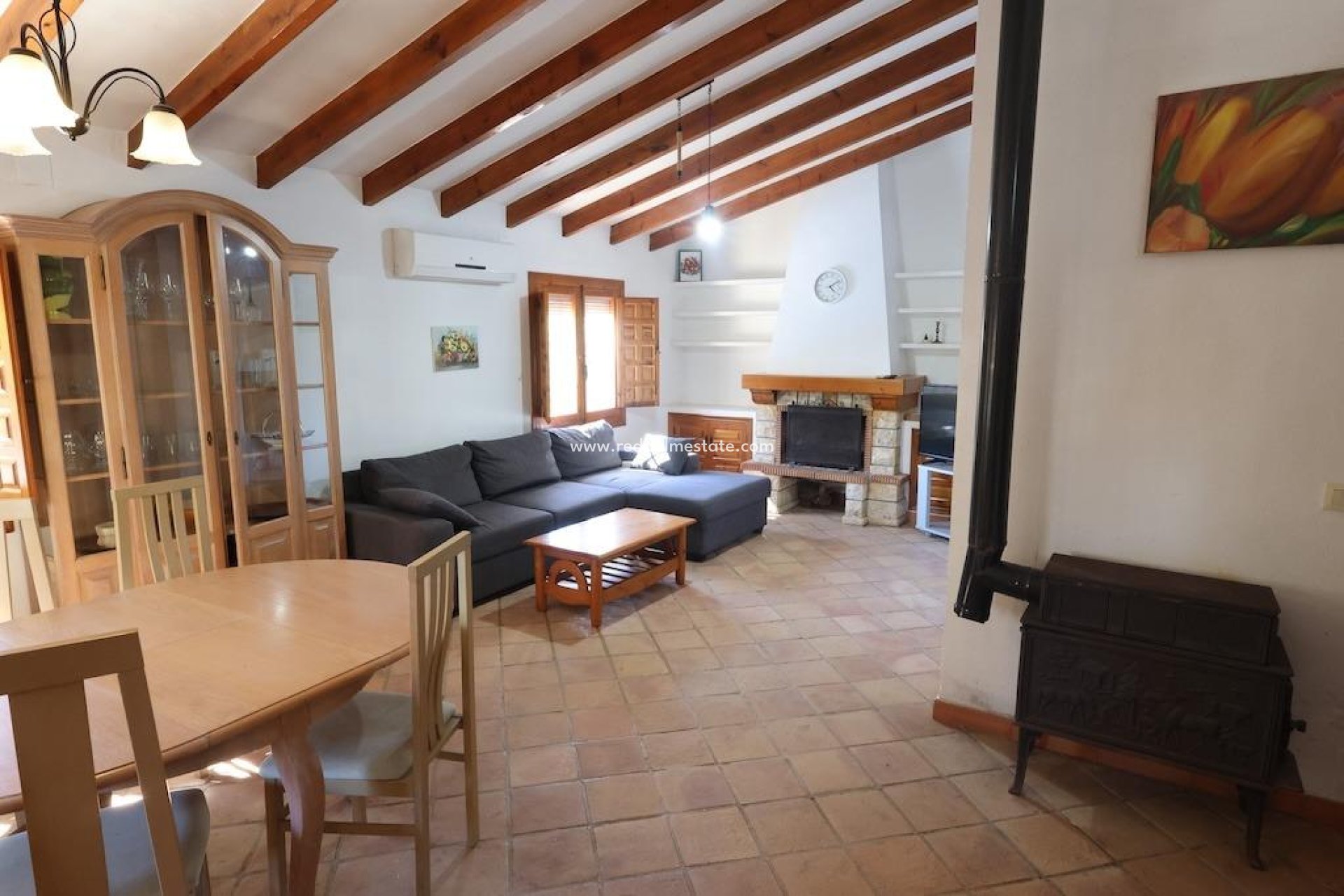 Resale - Villa -
Orihuela Costa