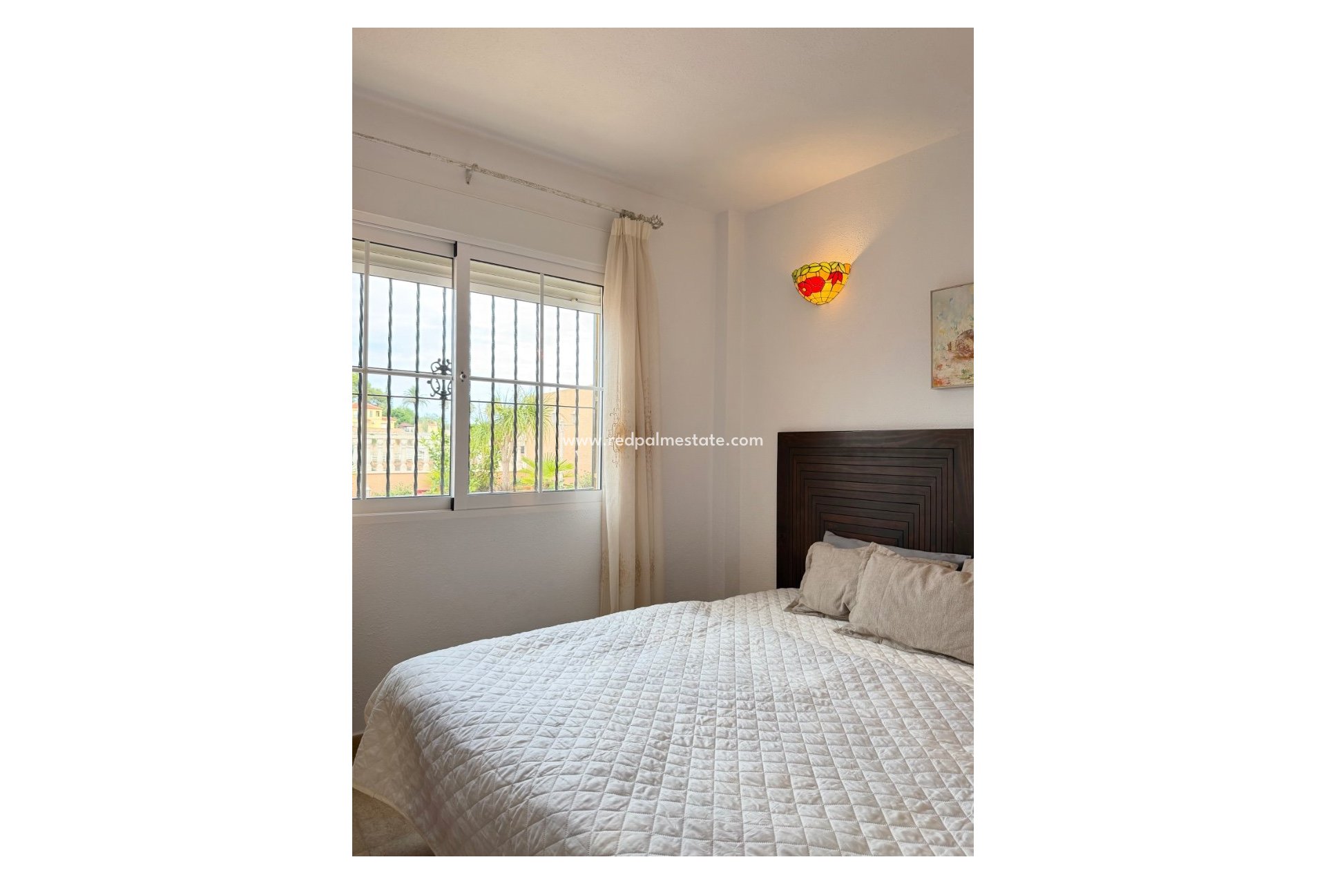 Resale - Villa -
Orihuela Costa