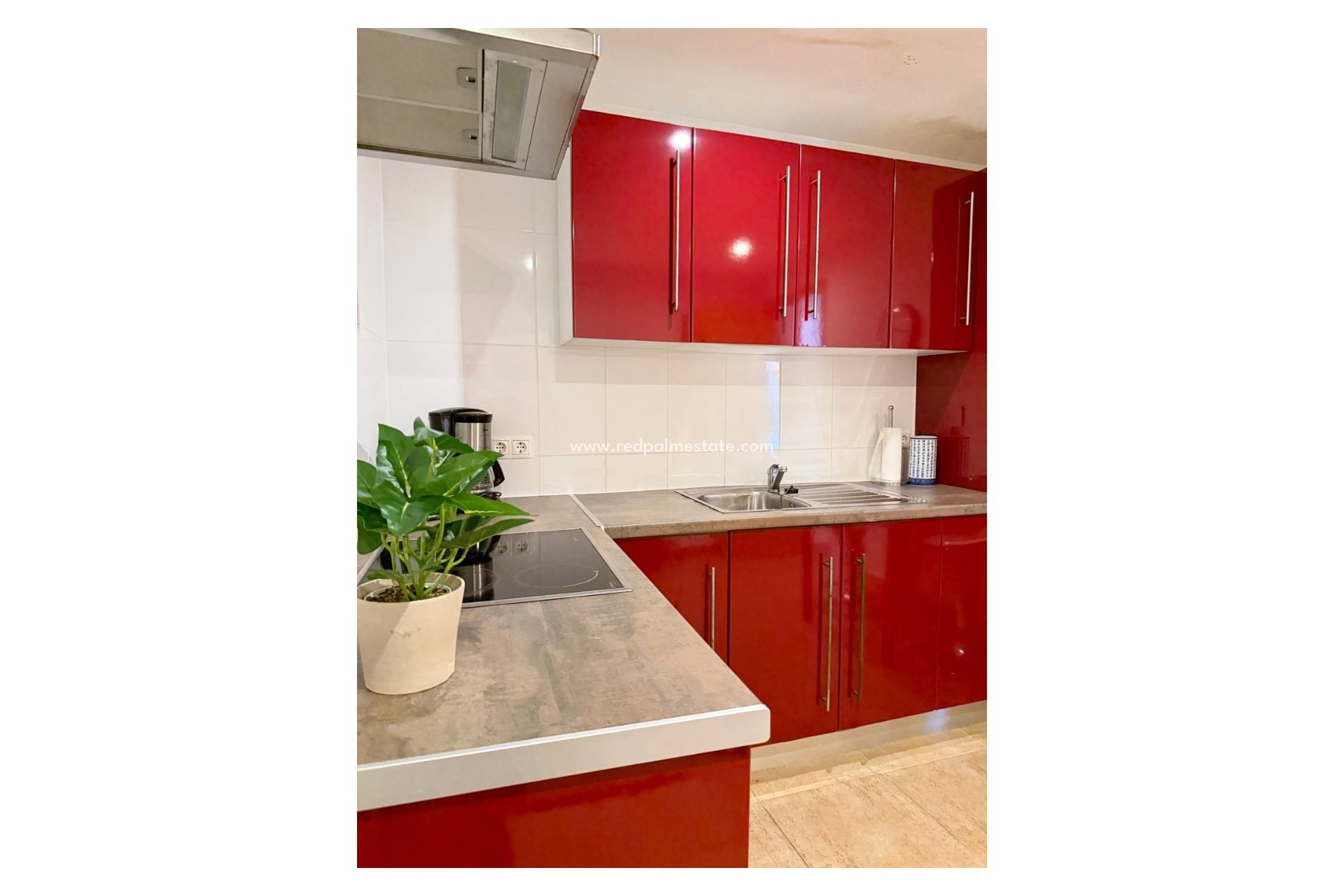 Resale - Villa -
Orihuela Costa