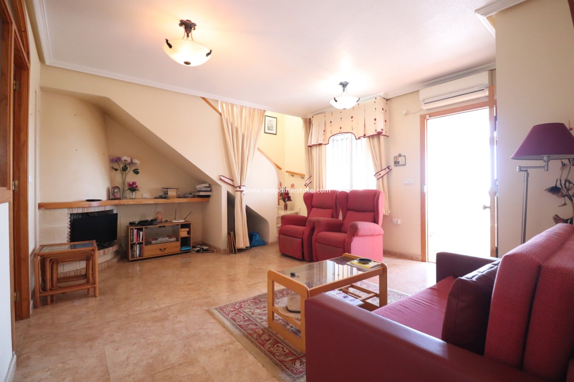 Resale - Villa -
Orihuela Costa