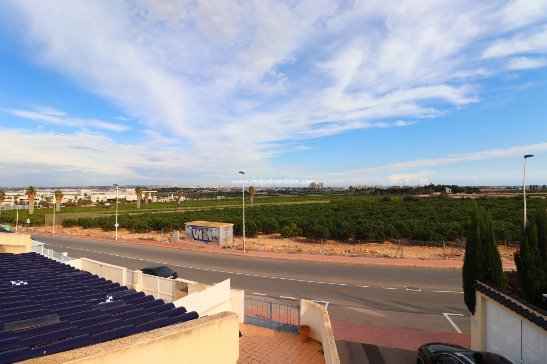 Resale - Villa -
Orihuela Costa