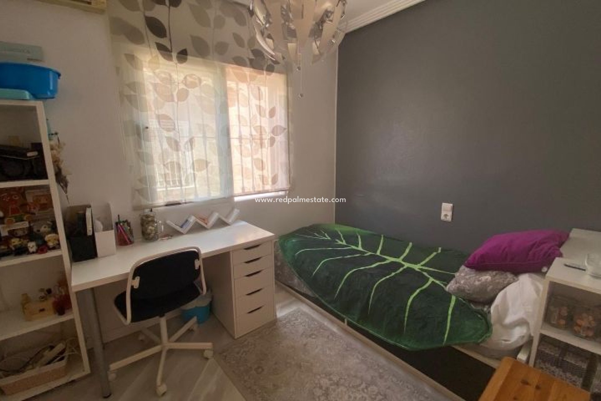 Resale - Villa -
Orihuela Costa