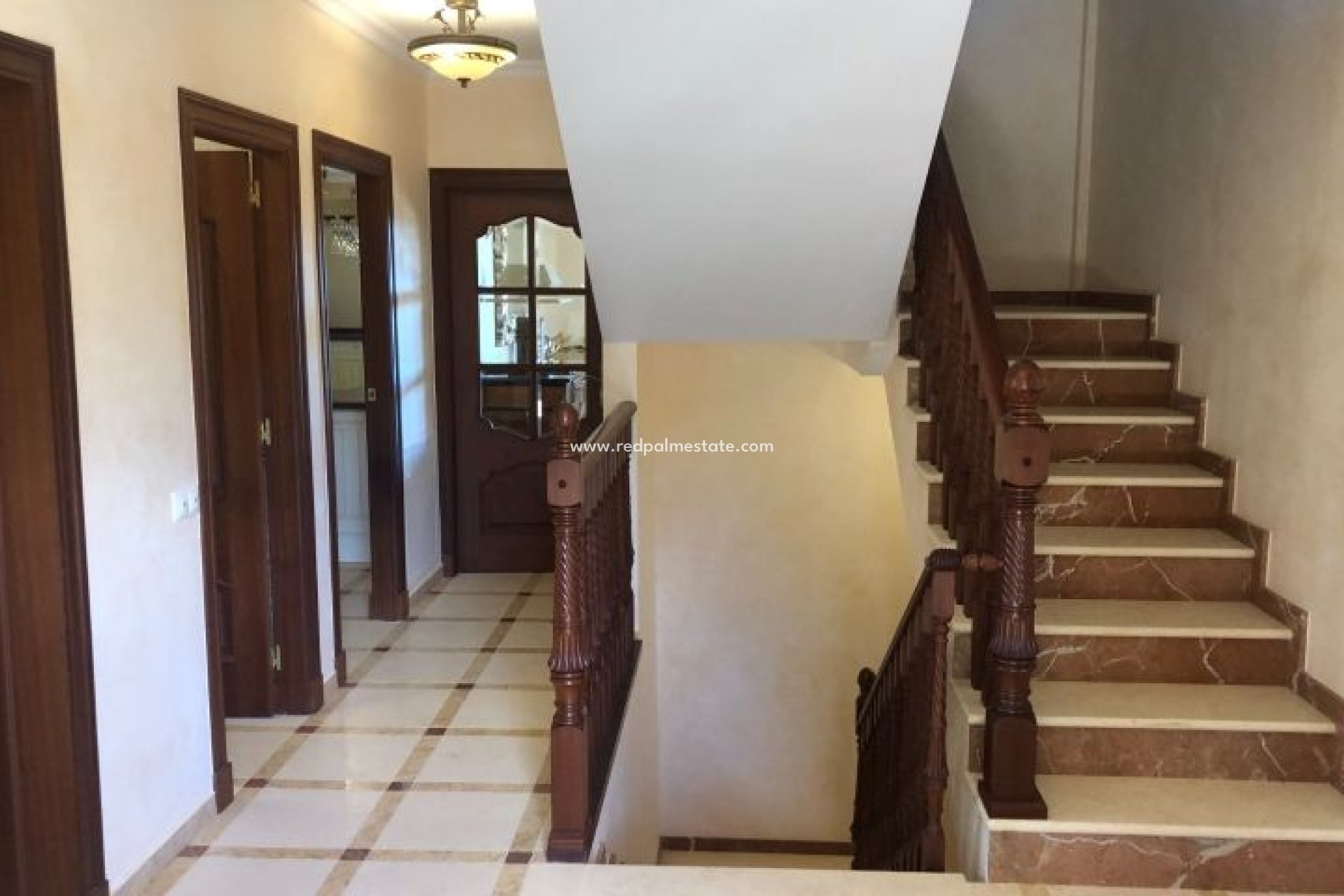 Resale - Villa -
Orihuela Costa