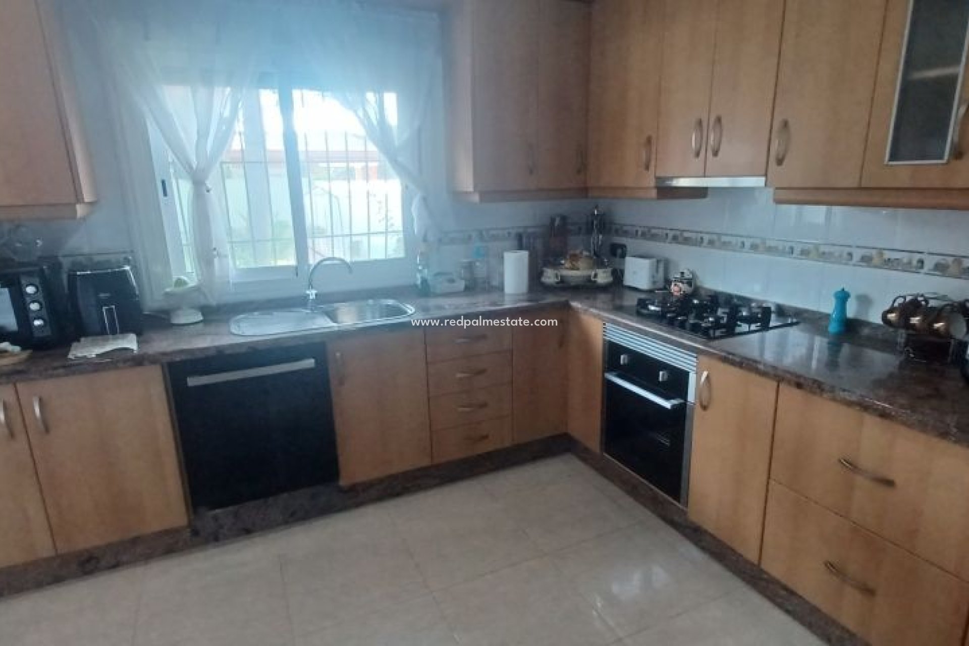 Resale - Villa -
Orihuela Costa