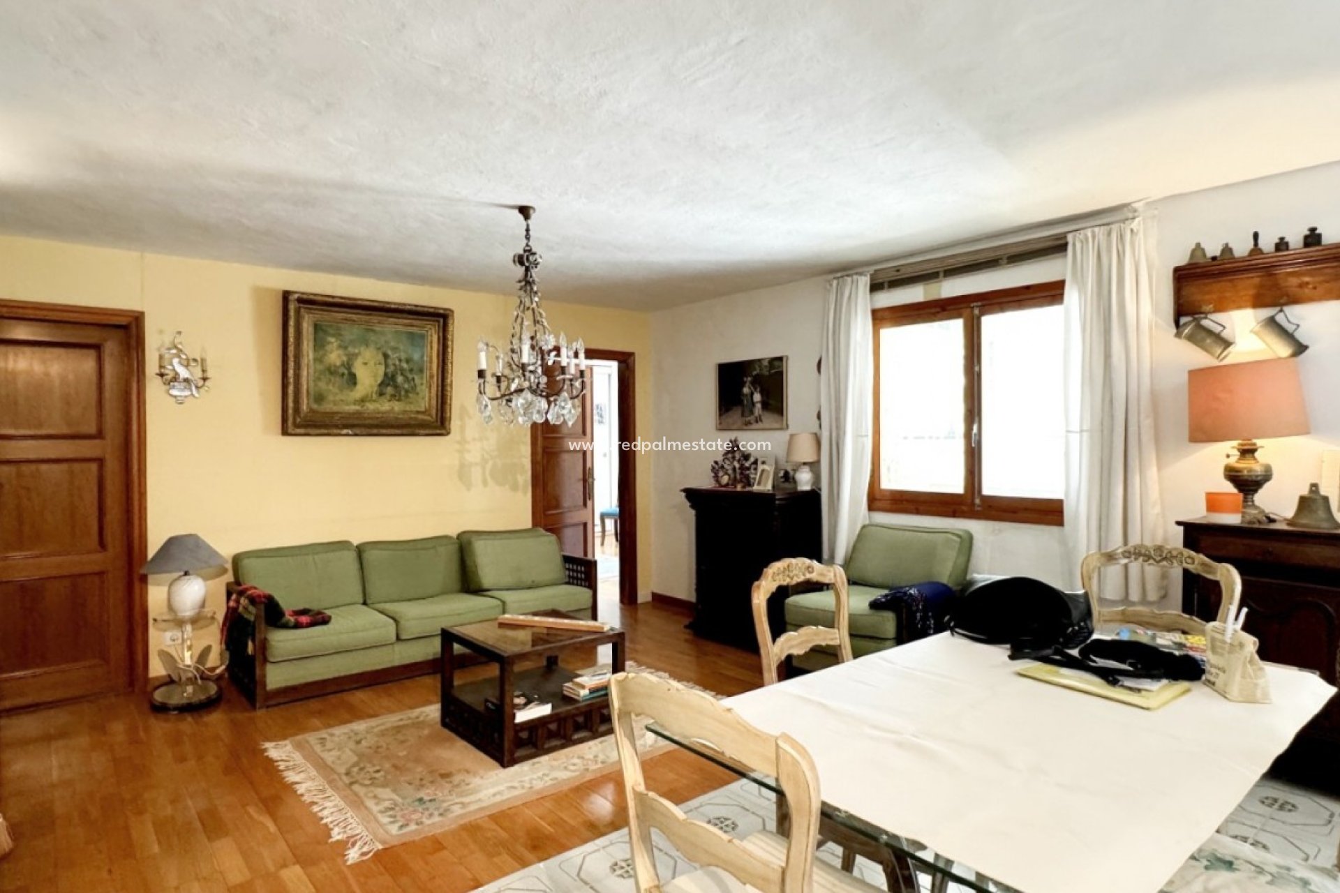 Resale - Villa -
Orihuela Costa