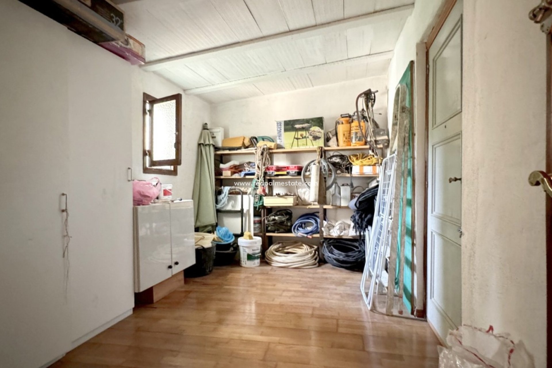 Resale - Villa -
Orihuela Costa