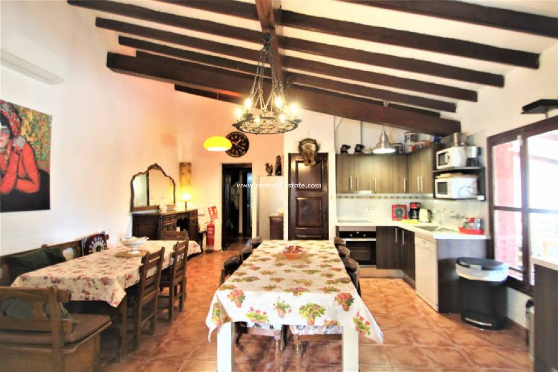 Resale - Villa -
Orihuela Costa