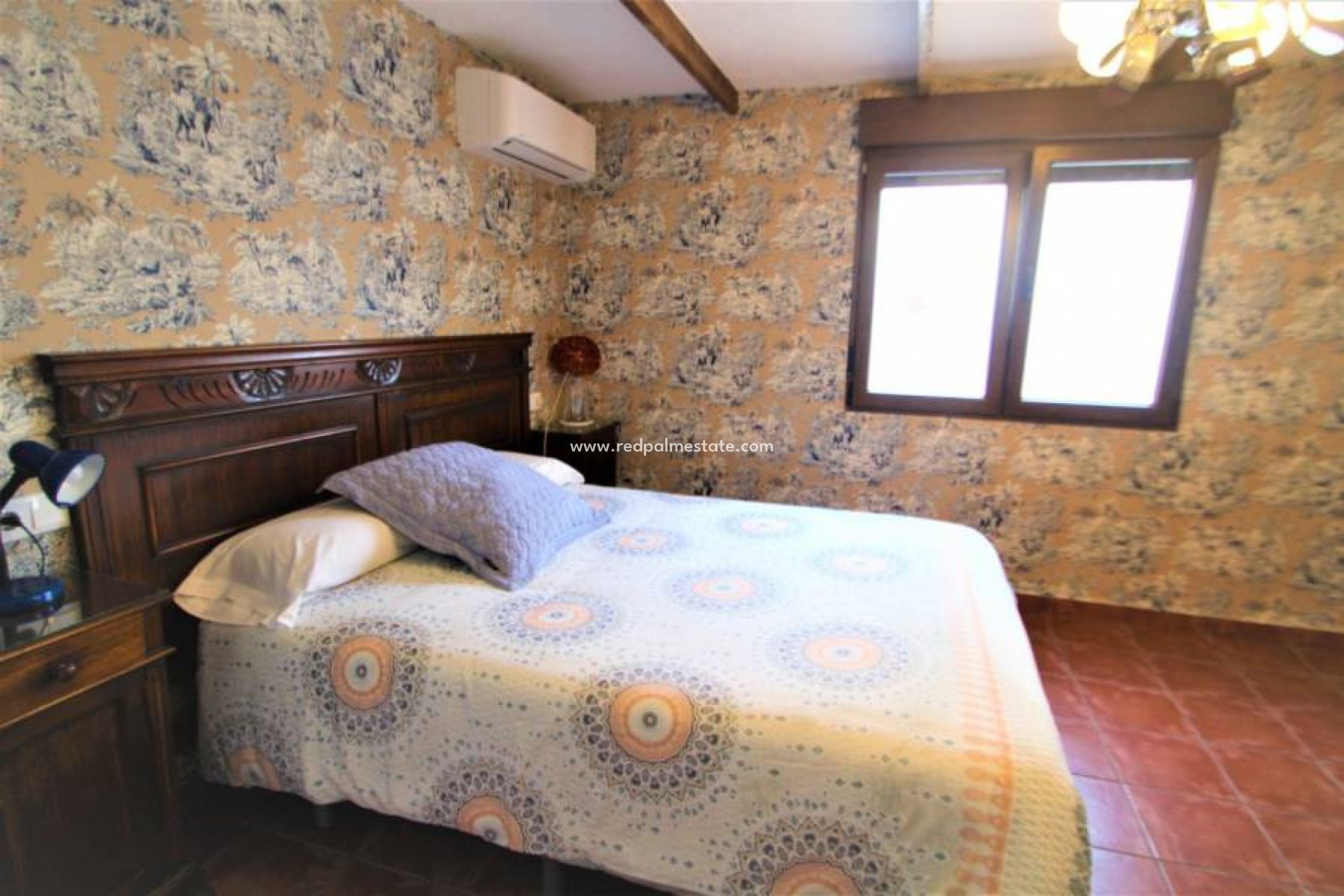 Resale - Villa -
Orihuela Costa