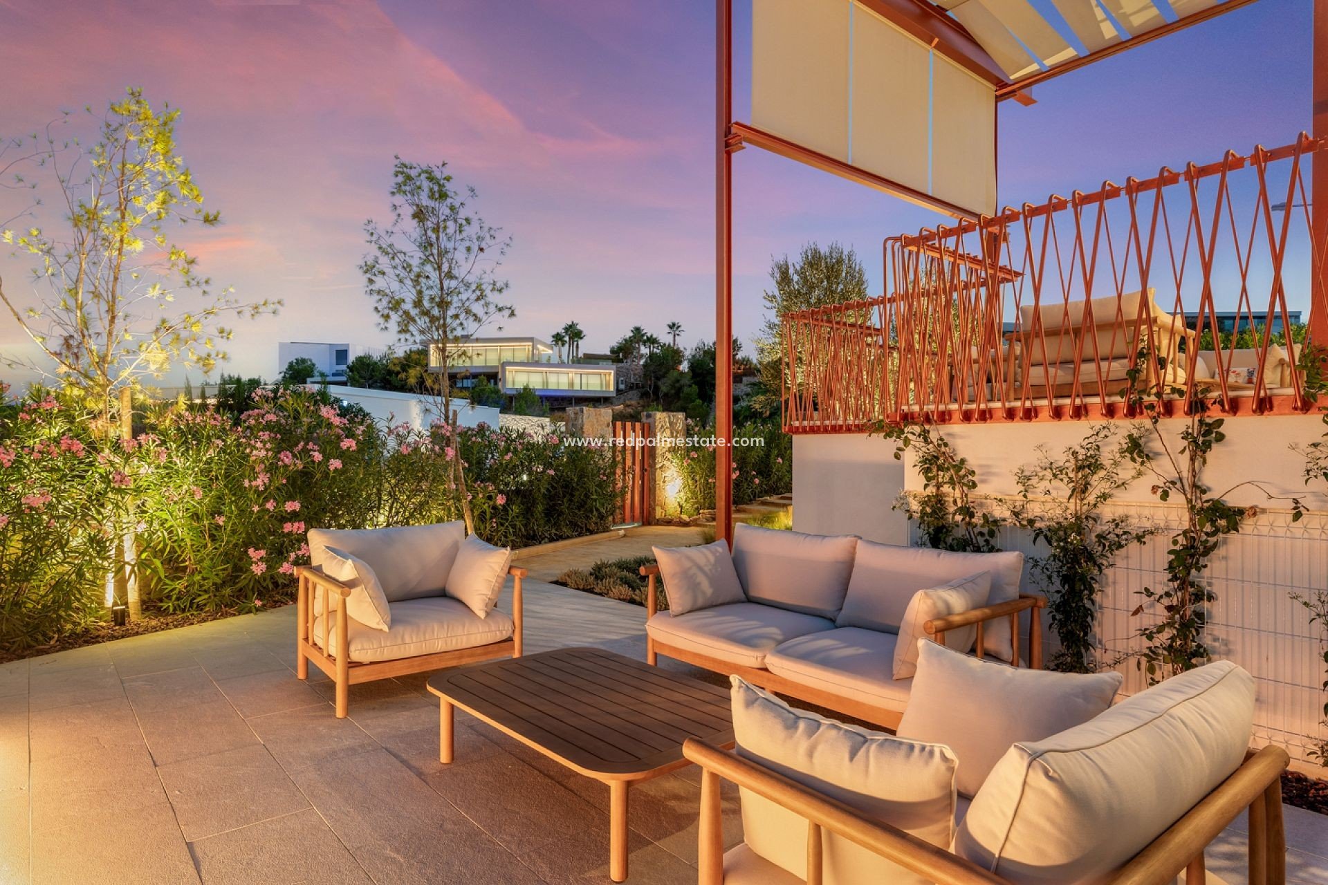 Resale - Villa -
Orihuela Costa