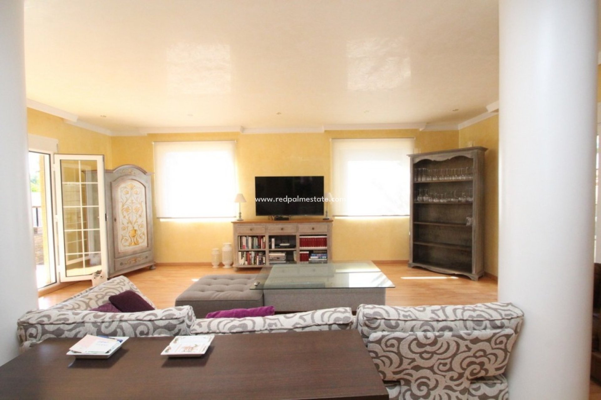 Resale - Villa -
Orihuela Costa