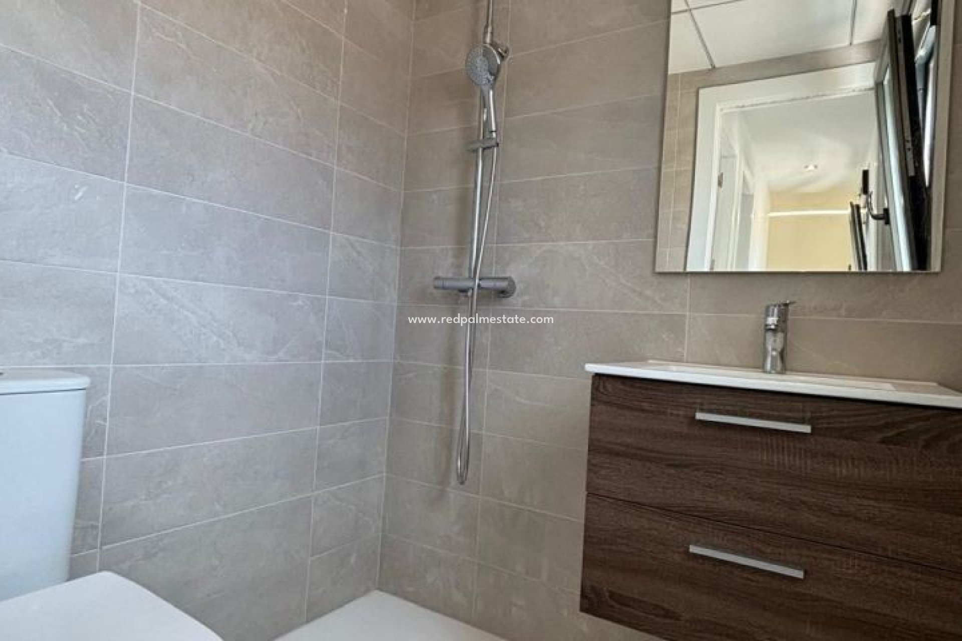 Resale - Villa -
Orihuela Costa