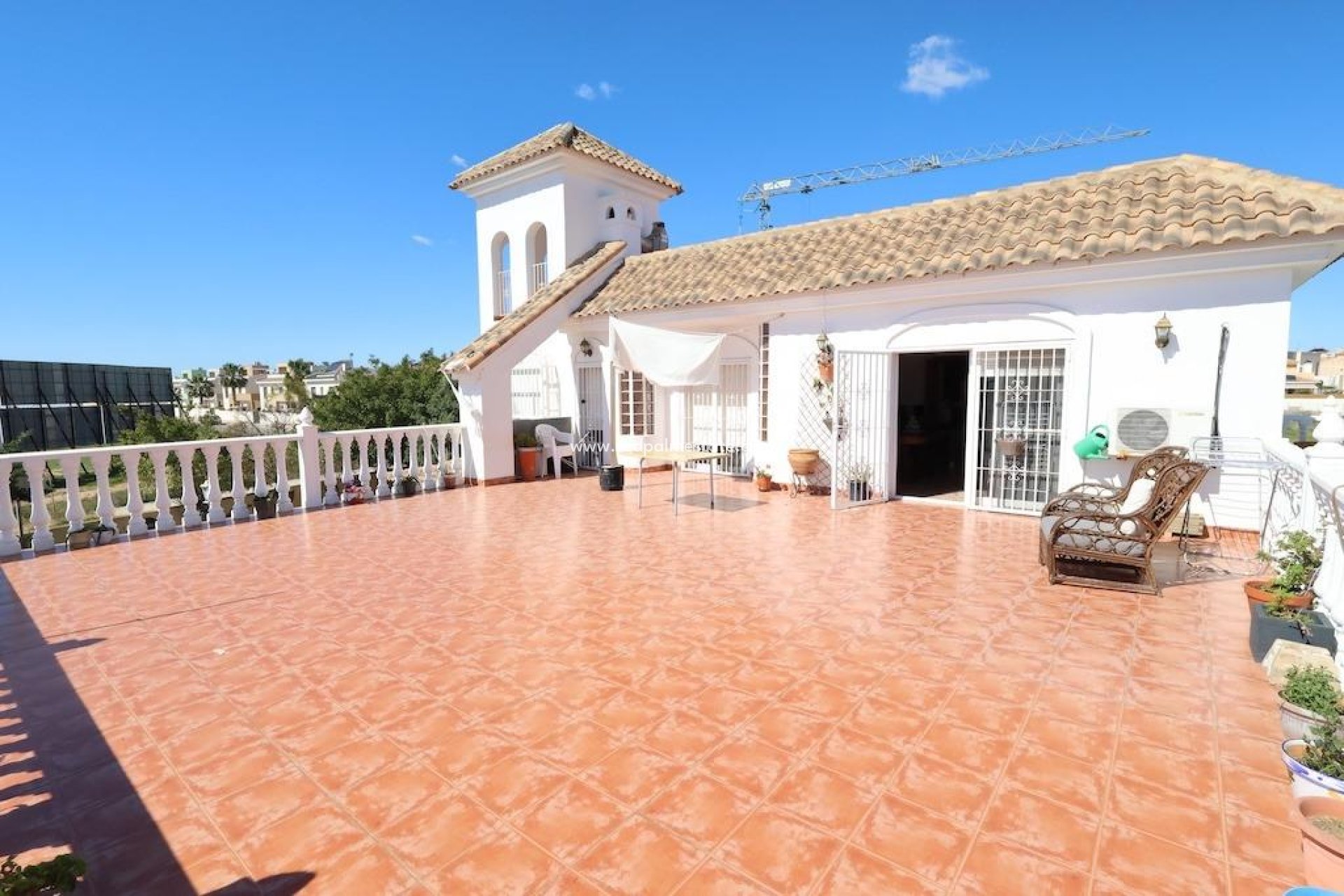 Resale - Villa -
Orihuela Costa