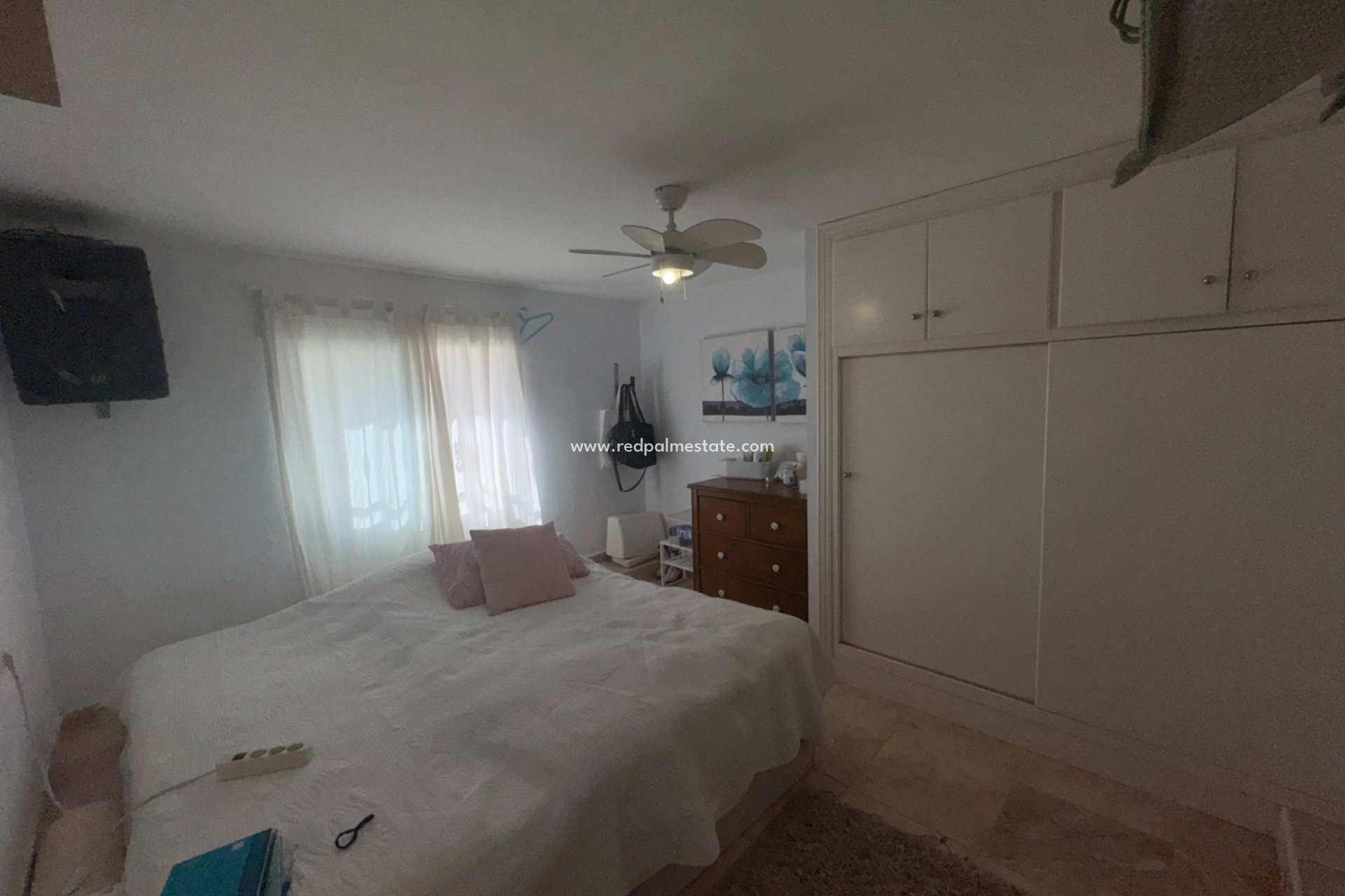 Resale - Villa -
Orihuela Costa