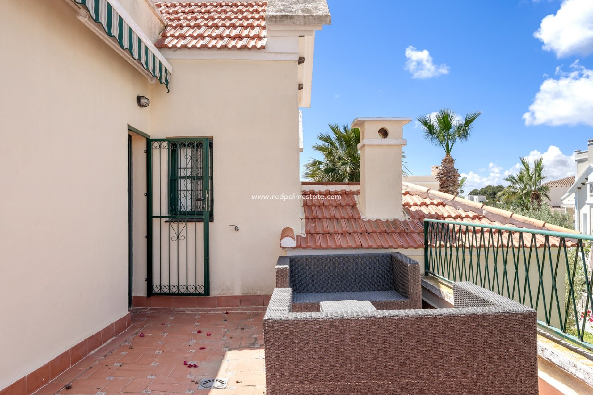 Resale - Villa -
Orihuela Costa