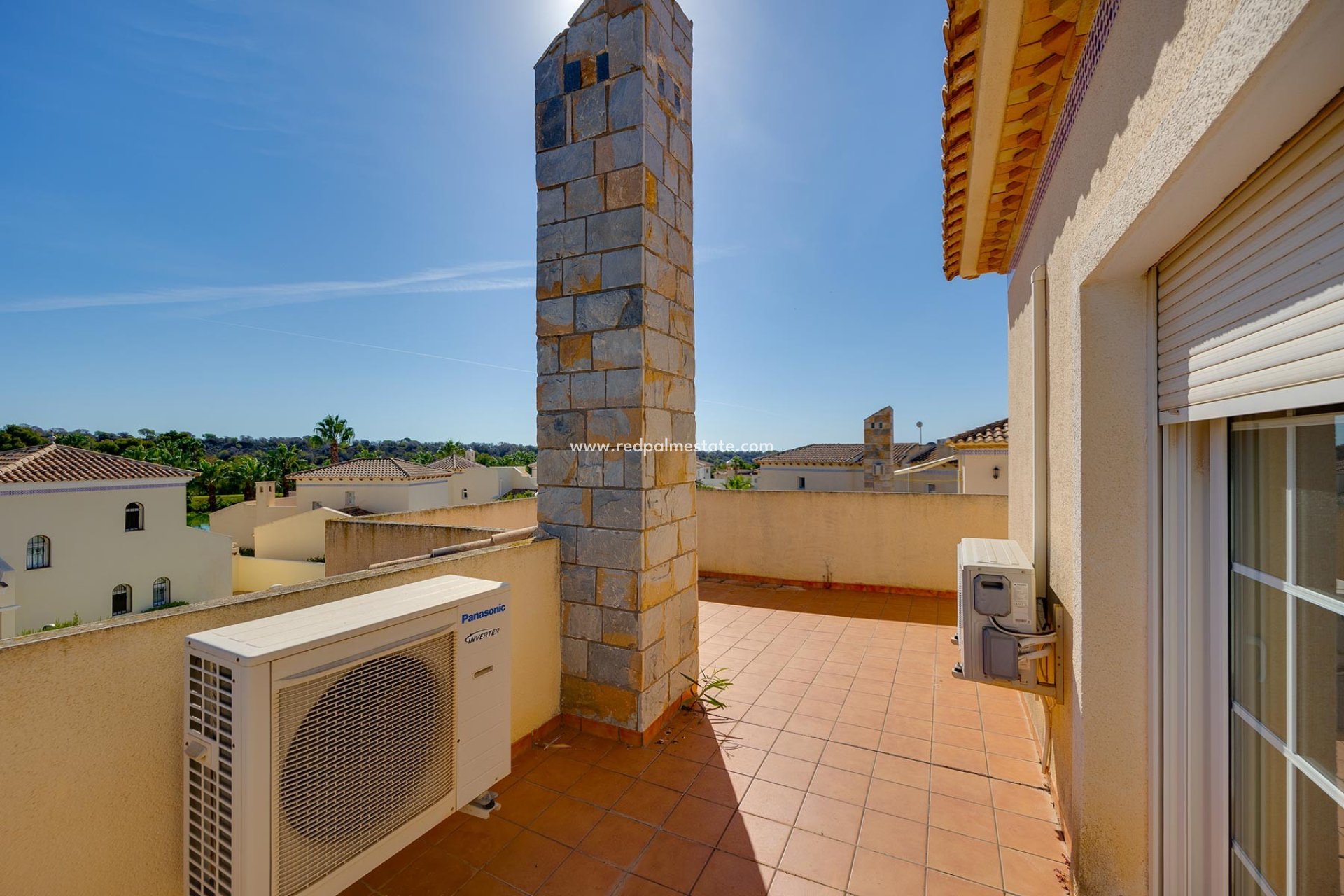 Resale - Villa -
Orihuela Costa