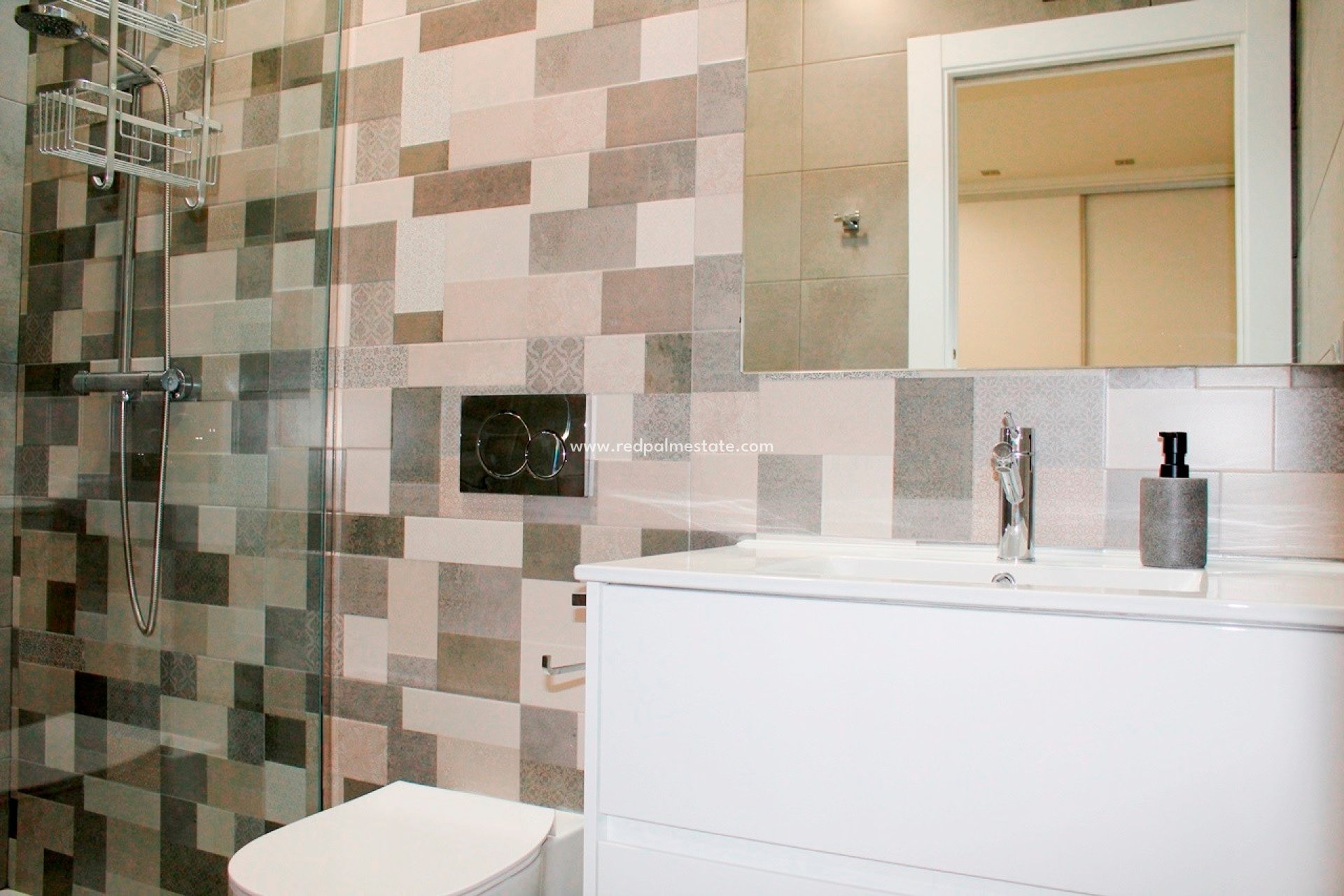 Resale - Villa -
Orihuela Costa