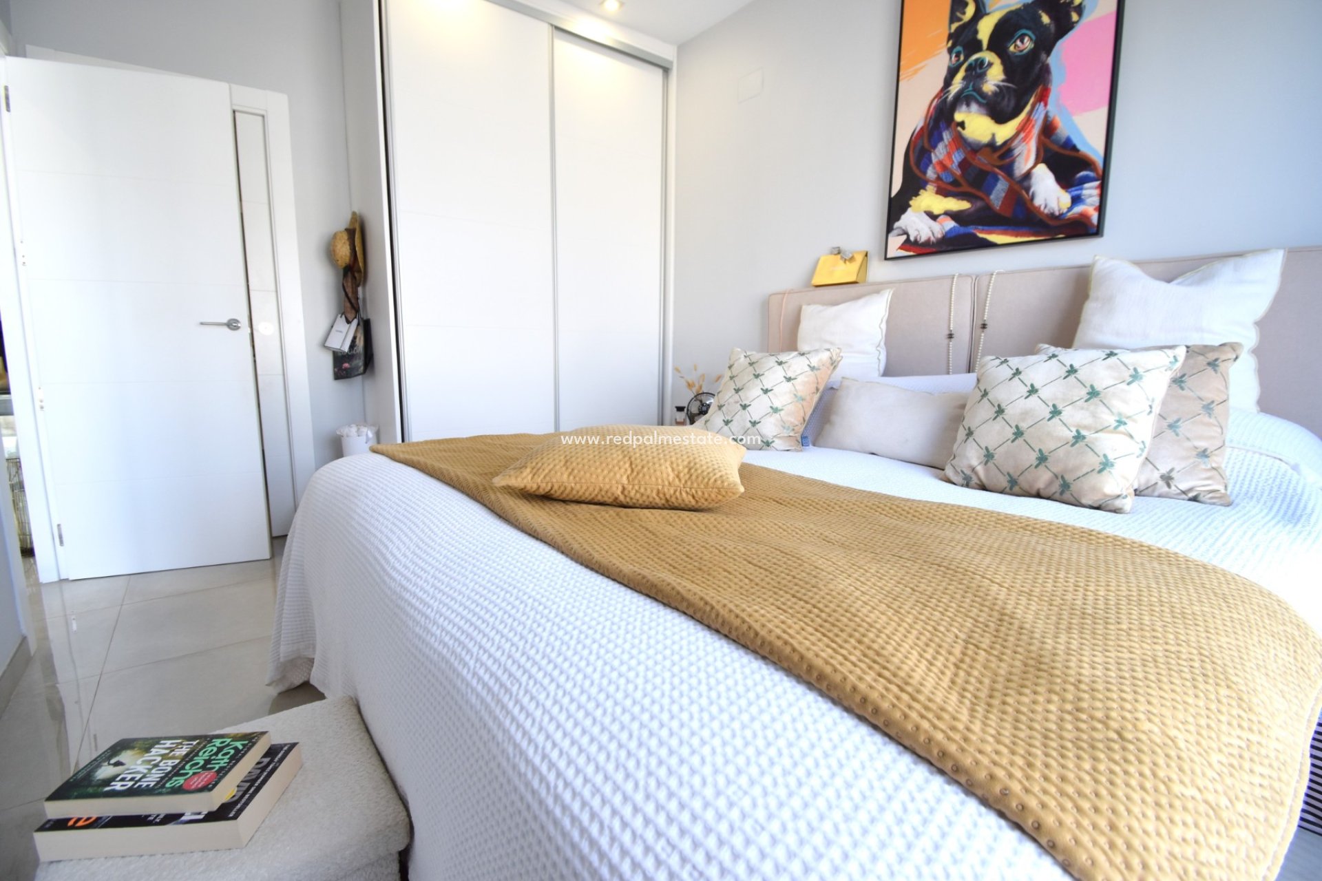 Resale - Villa -
Orihuela Costa