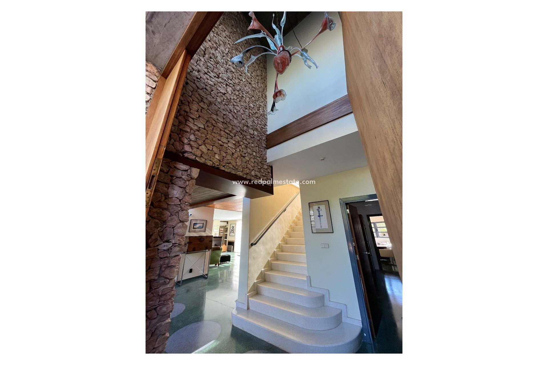 Resale - Villa -
Orihuela Costa