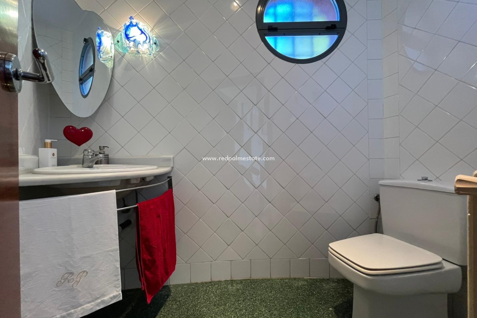 Resale - Villa -
Orihuela Costa