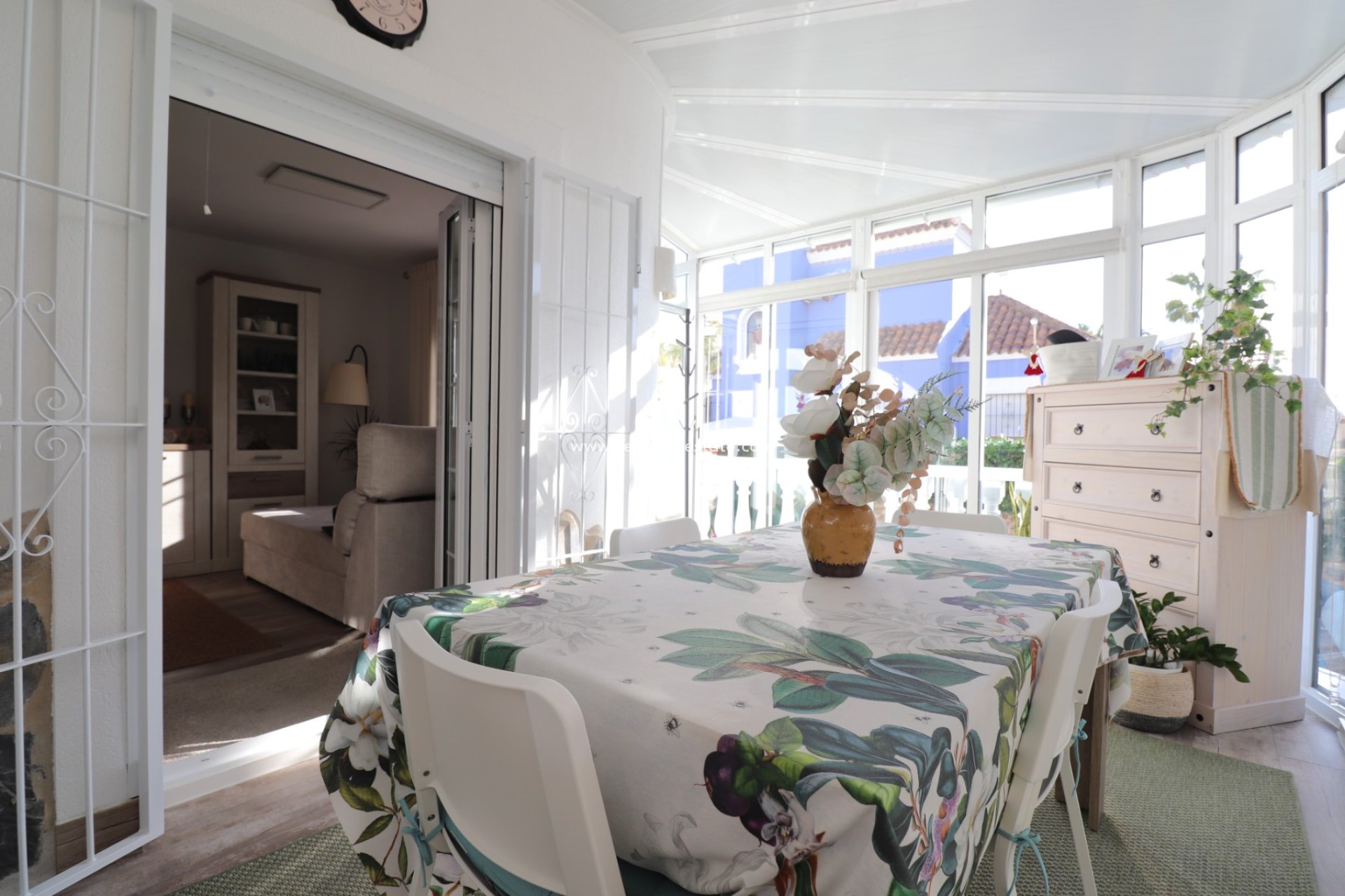 Resale - Villa -
Orihuela Costa