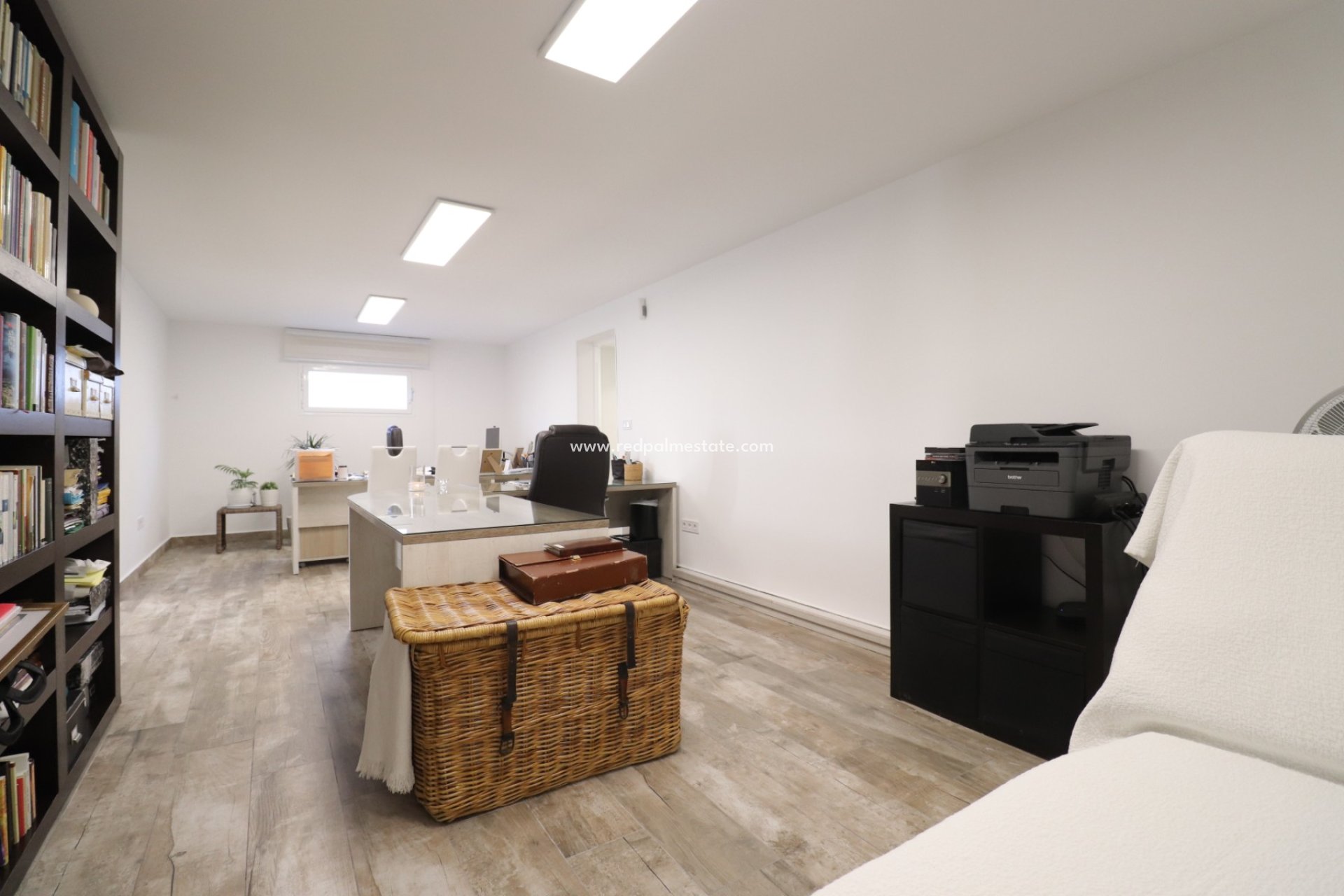 Resale - Villa -
Orihuela Costa