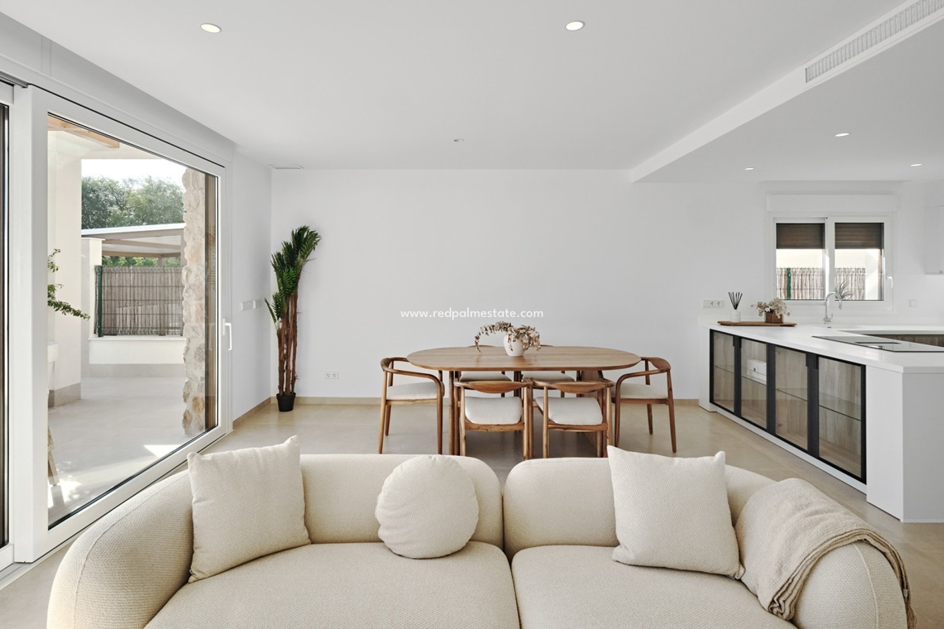 Resale - Villa -
Orihuela Costa