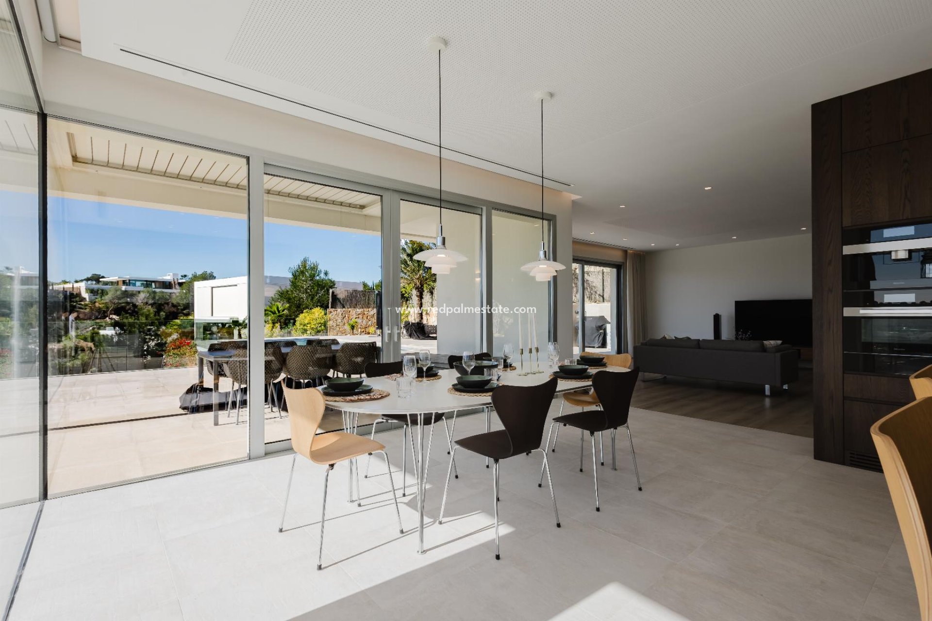 Resale - Villa -
Orihuela Costa