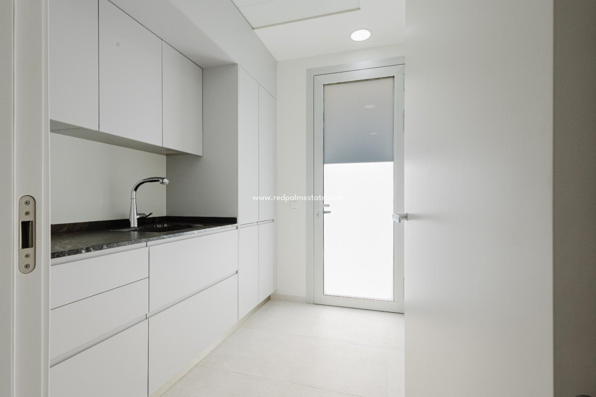 Resale - Villa -
Orihuela Costa