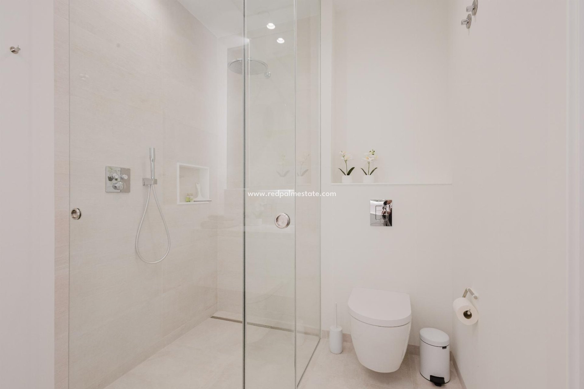 Resale - Villa -
Orihuela Costa