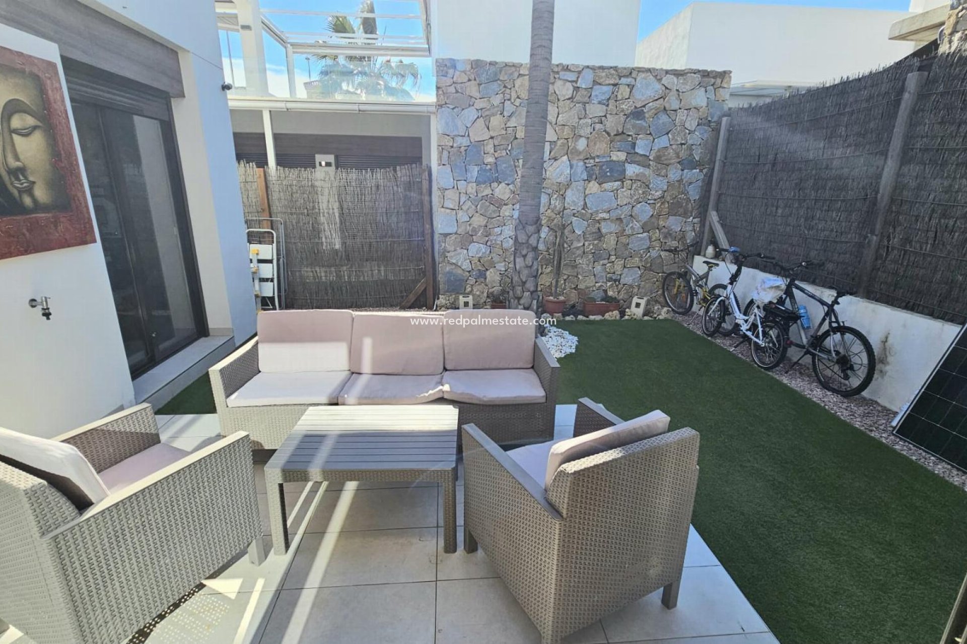 Resale - Villa -
Orihuela Costa