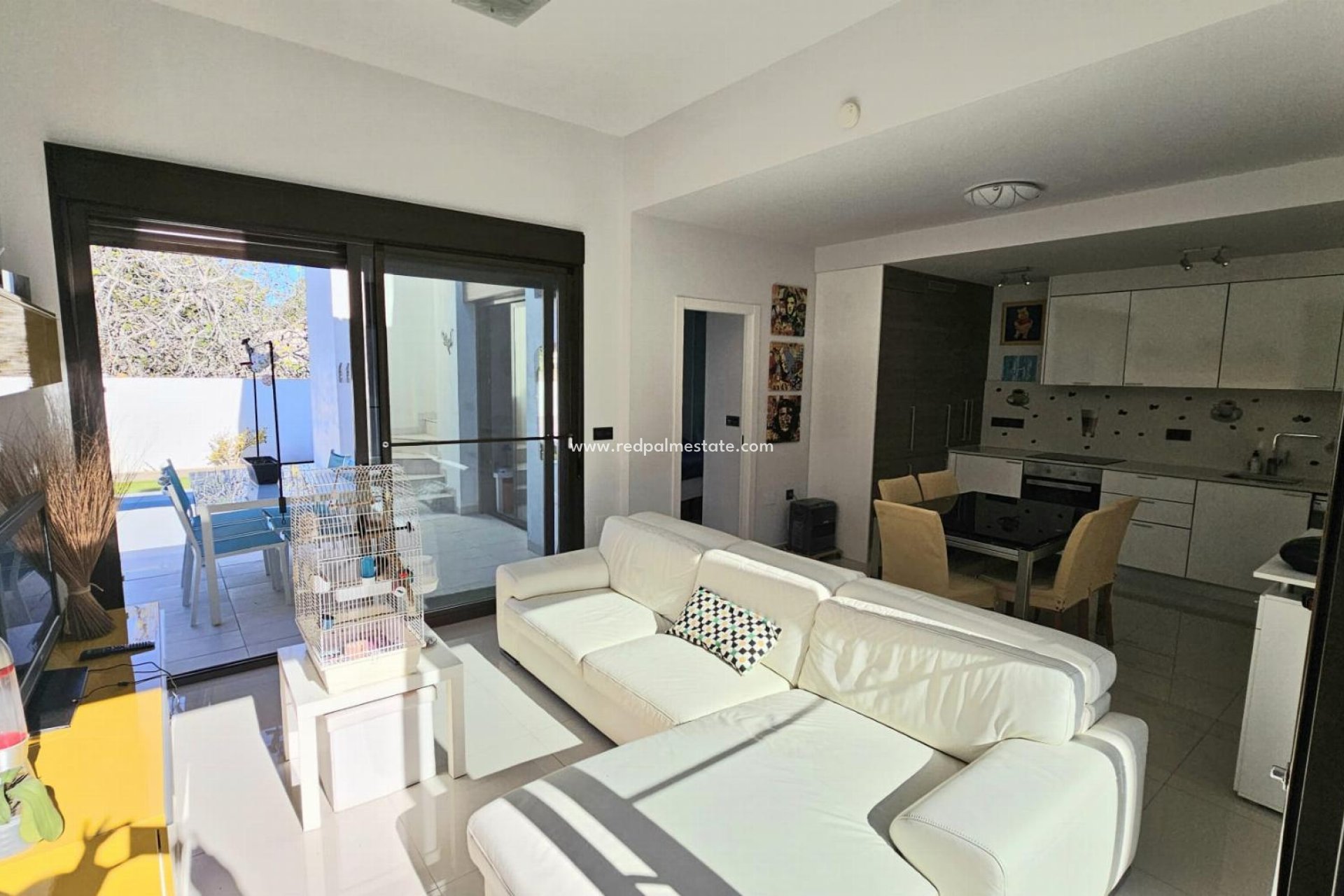 Resale - Villa -
Orihuela Costa