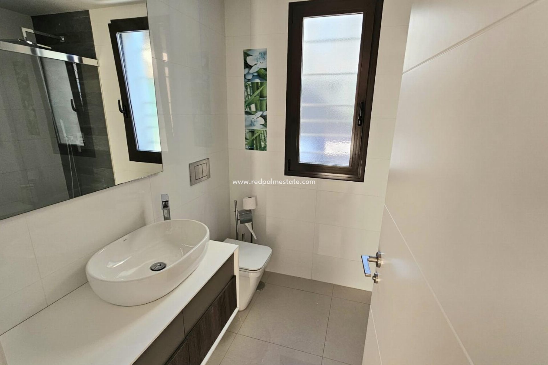 Resale - Villa -
Orihuela Costa