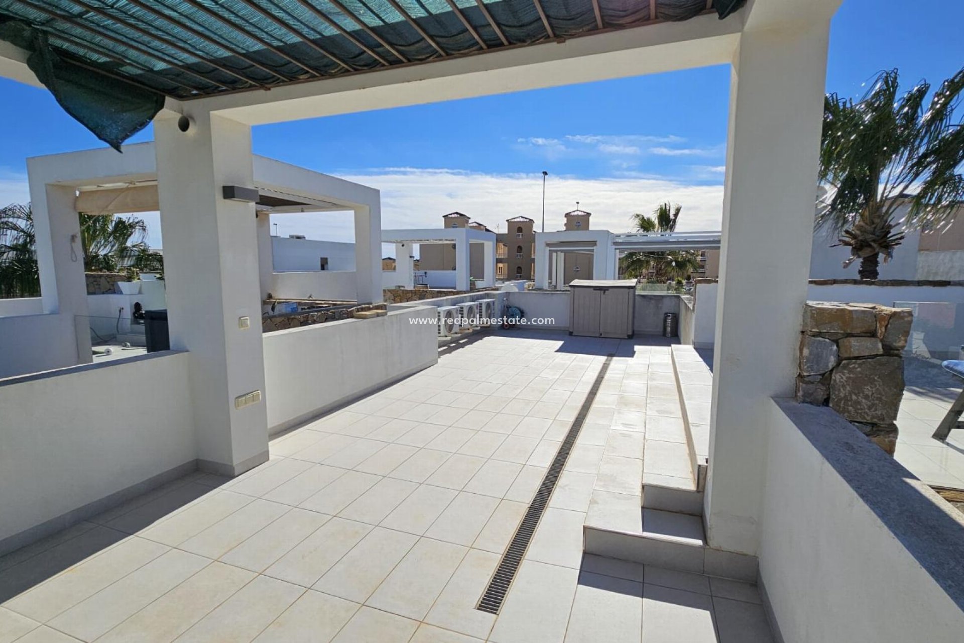 Resale - Villa -
Orihuela Costa
