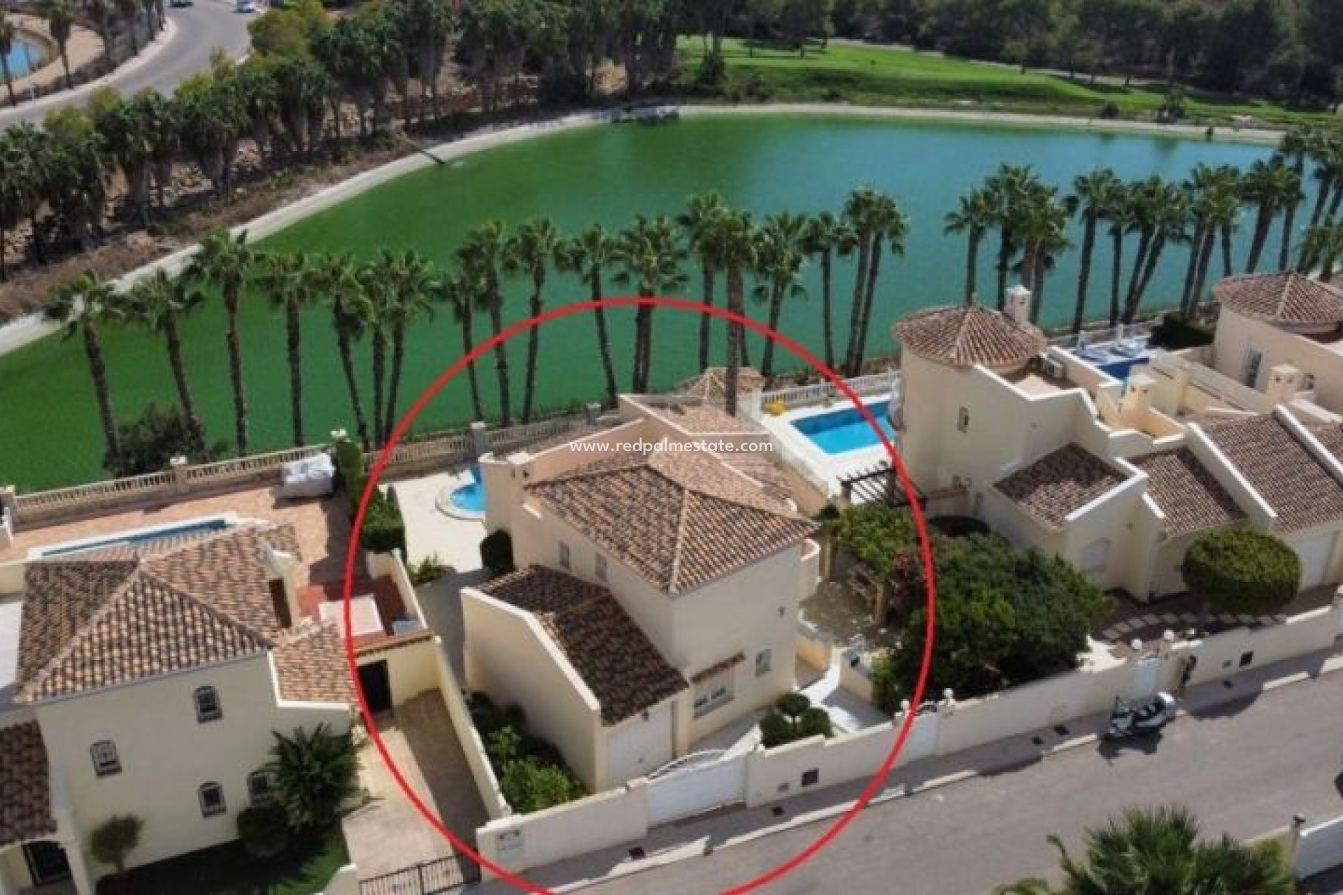 Resale - Villa -
Orihuela Costa