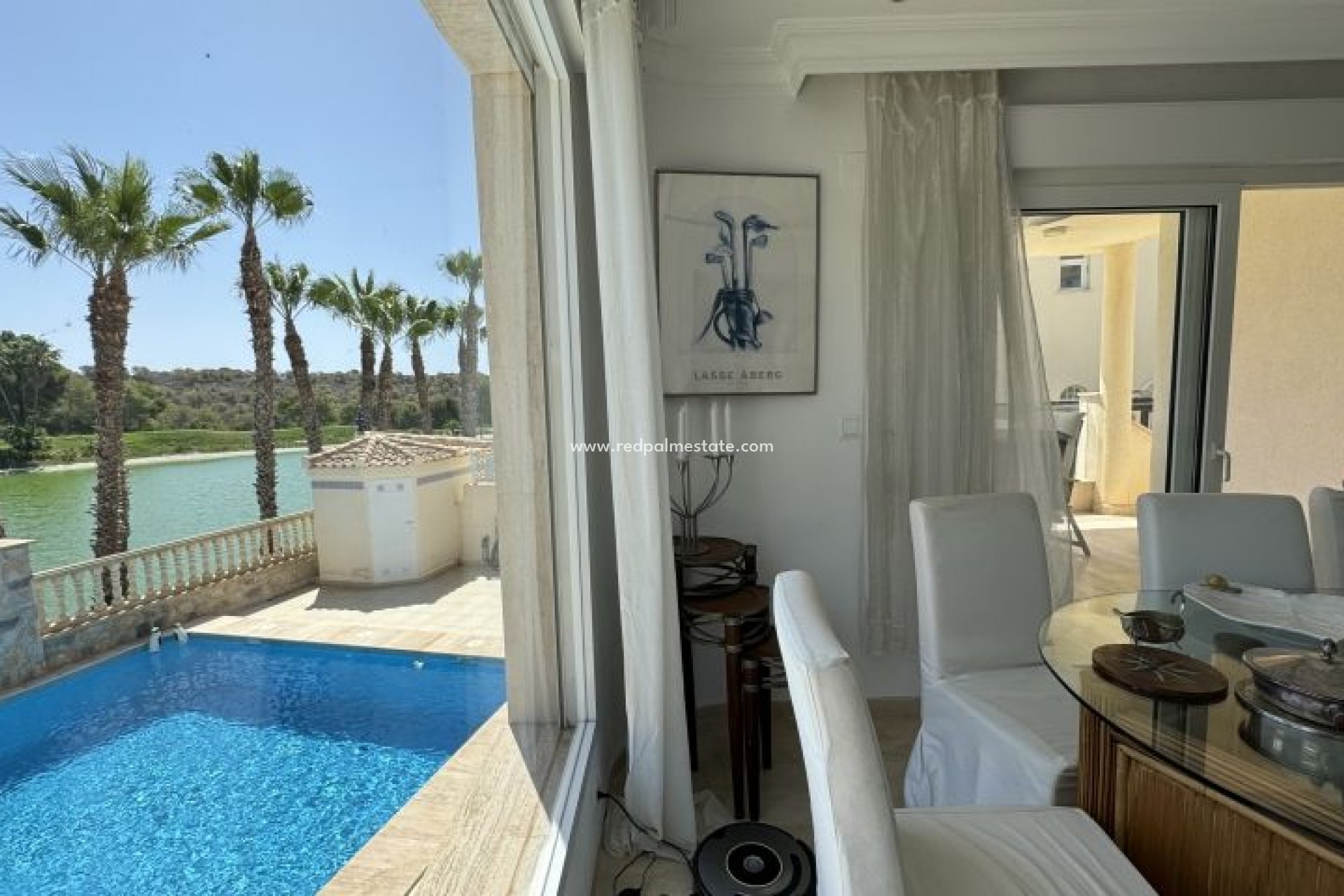 Resale - Villa -
Orihuela Costa