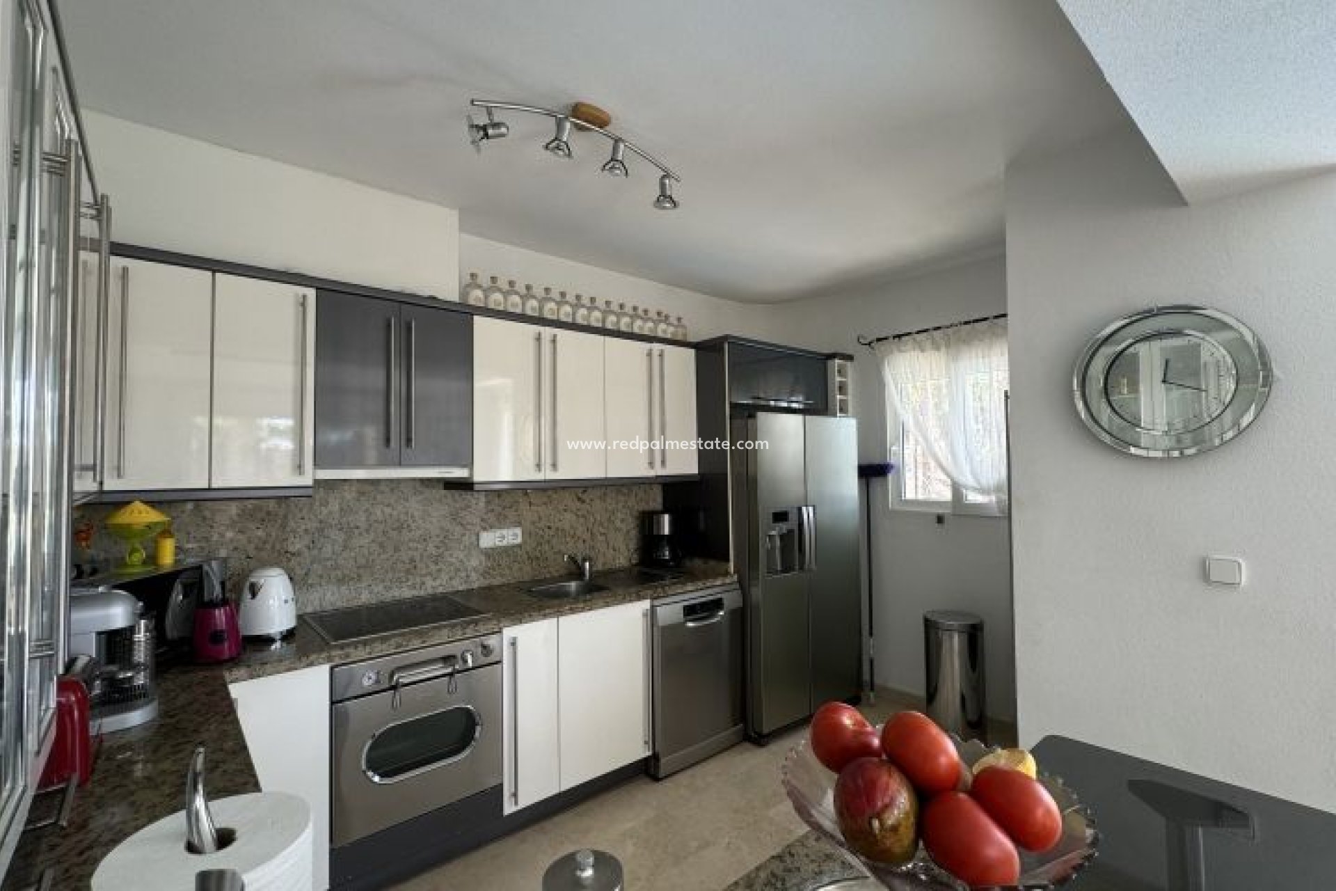 Resale - Villa -
Orihuela Costa